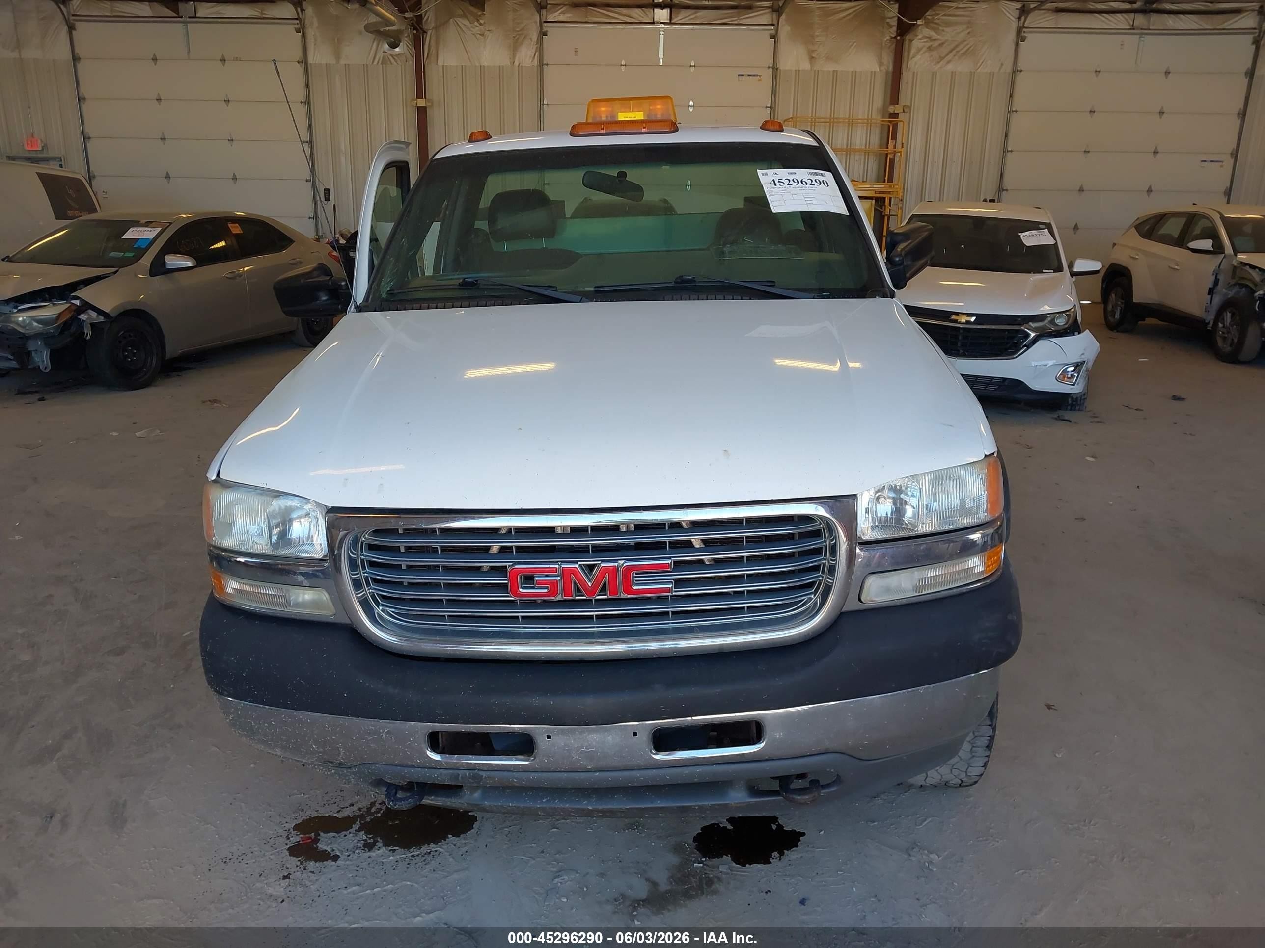 2002 Gmc Sierra 2500hd Standard Белый vin: 1GDHK24U22E135505