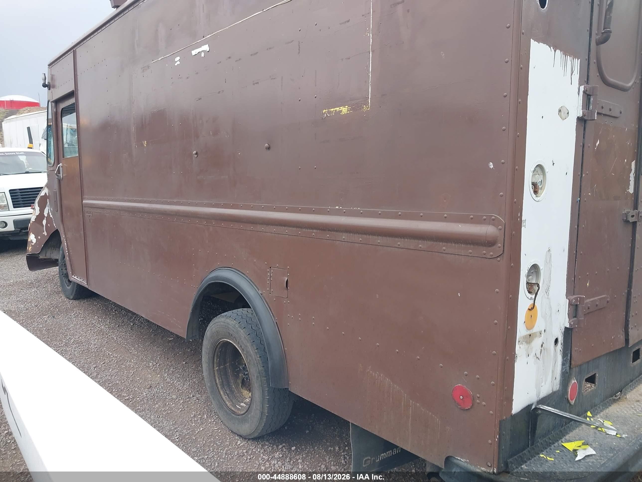 1981 Gmc Forward Control Chassis P3500 Brown vin: 1GDHP32MXB3502723