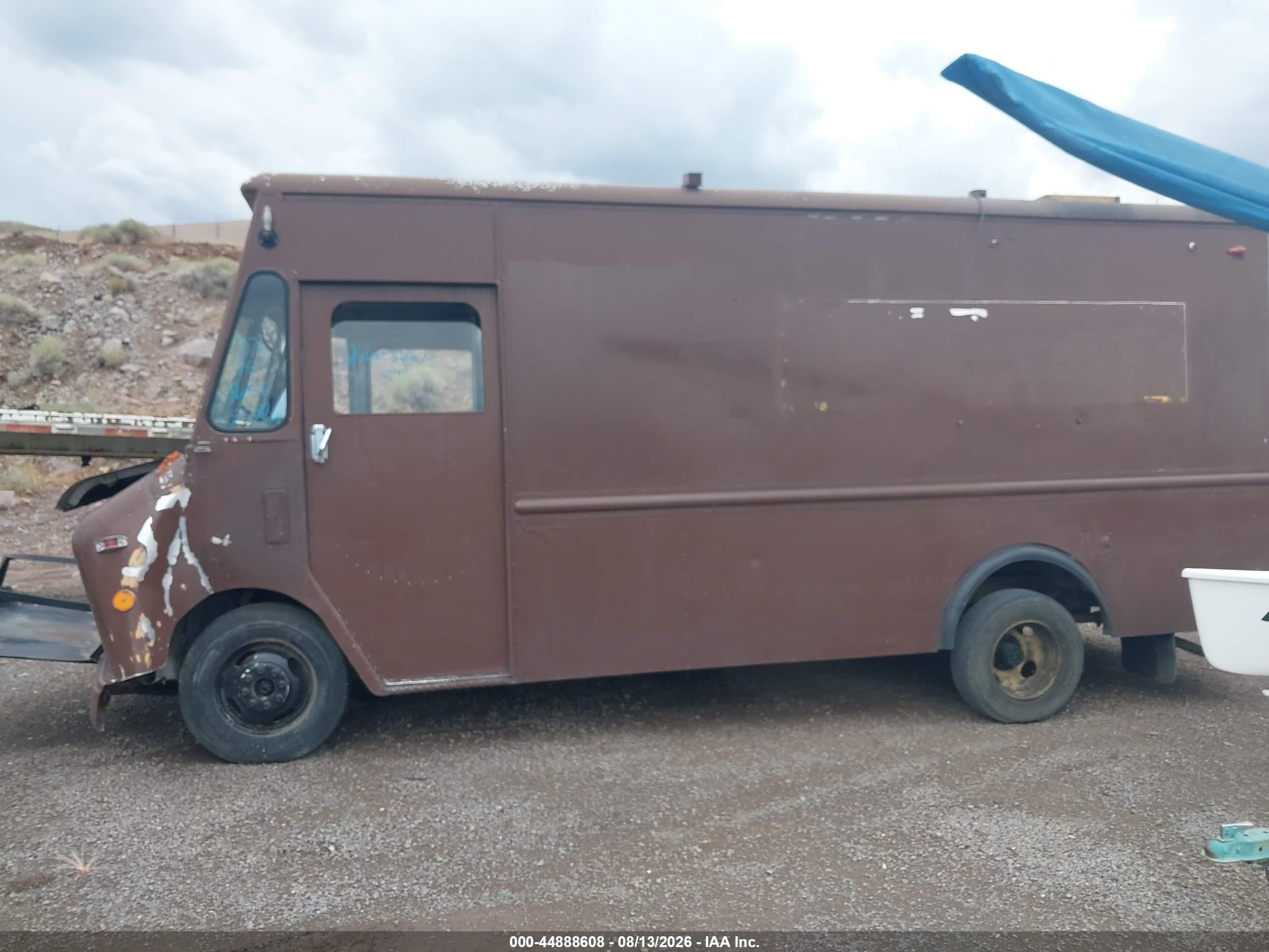 1981 Gmc Forward Control Chassis P3500 Brown vin: 1GDHP32MXB3502723