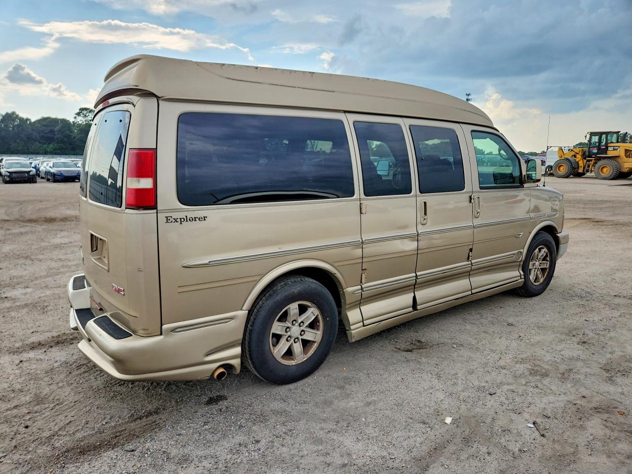 2010 Gmc Savana Rv G1500 4lt Tan vin: 1GDUGEB48A1112661