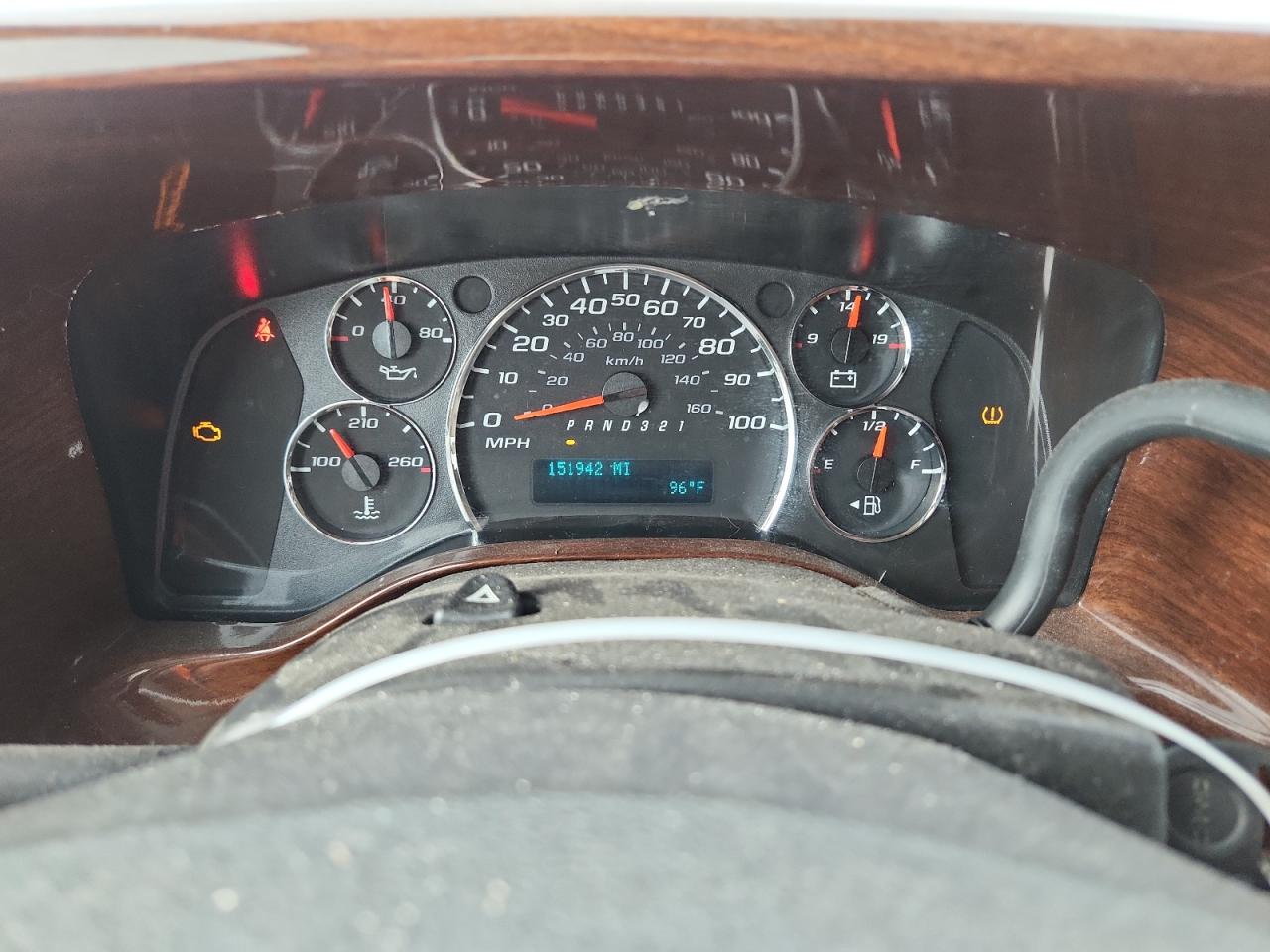 2010 Gmc Savana Rv G1500 4lt Tan vin: 1GDUGEB48A1112661 Damage: Warning Light - Engine, On, Unacceptable