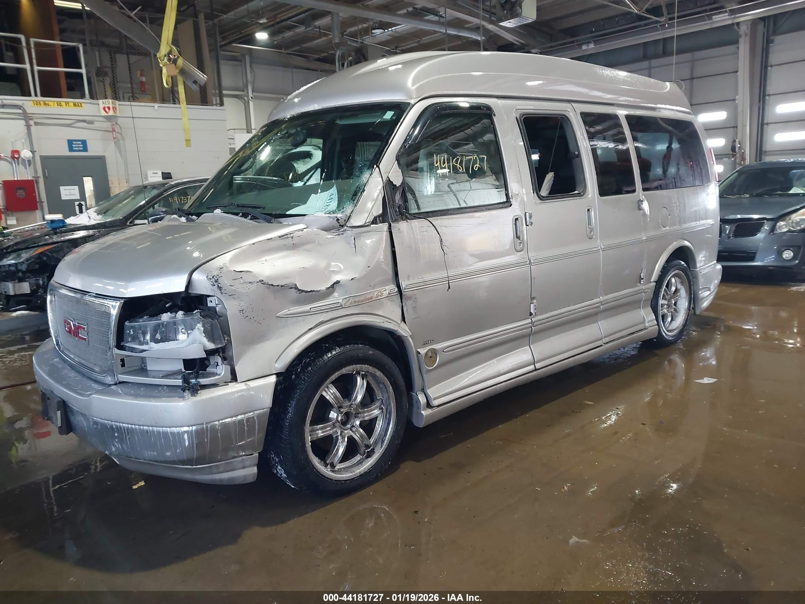 2010 Gmc Savana 1500 Upfitter Silver vin: 1GDUHEB47A1118111