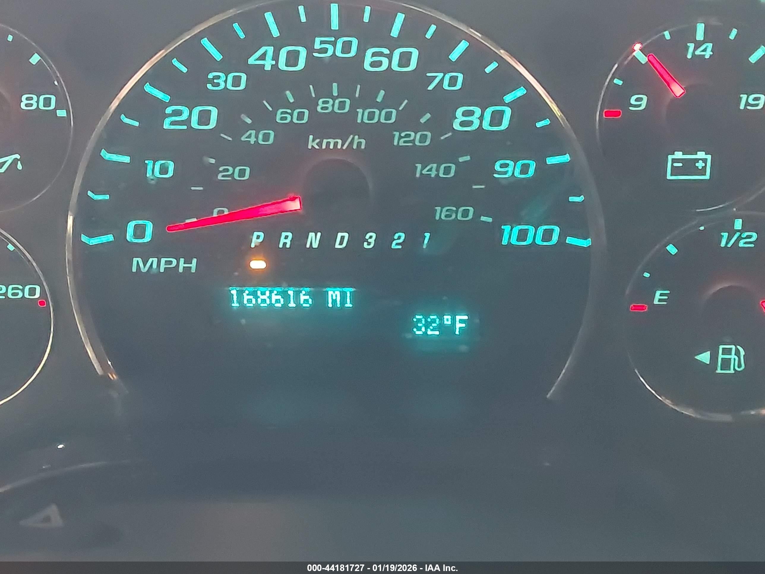2010 Gmc Savana 1500 Upfitter Silver vin: 1GDUHEB47A1118111