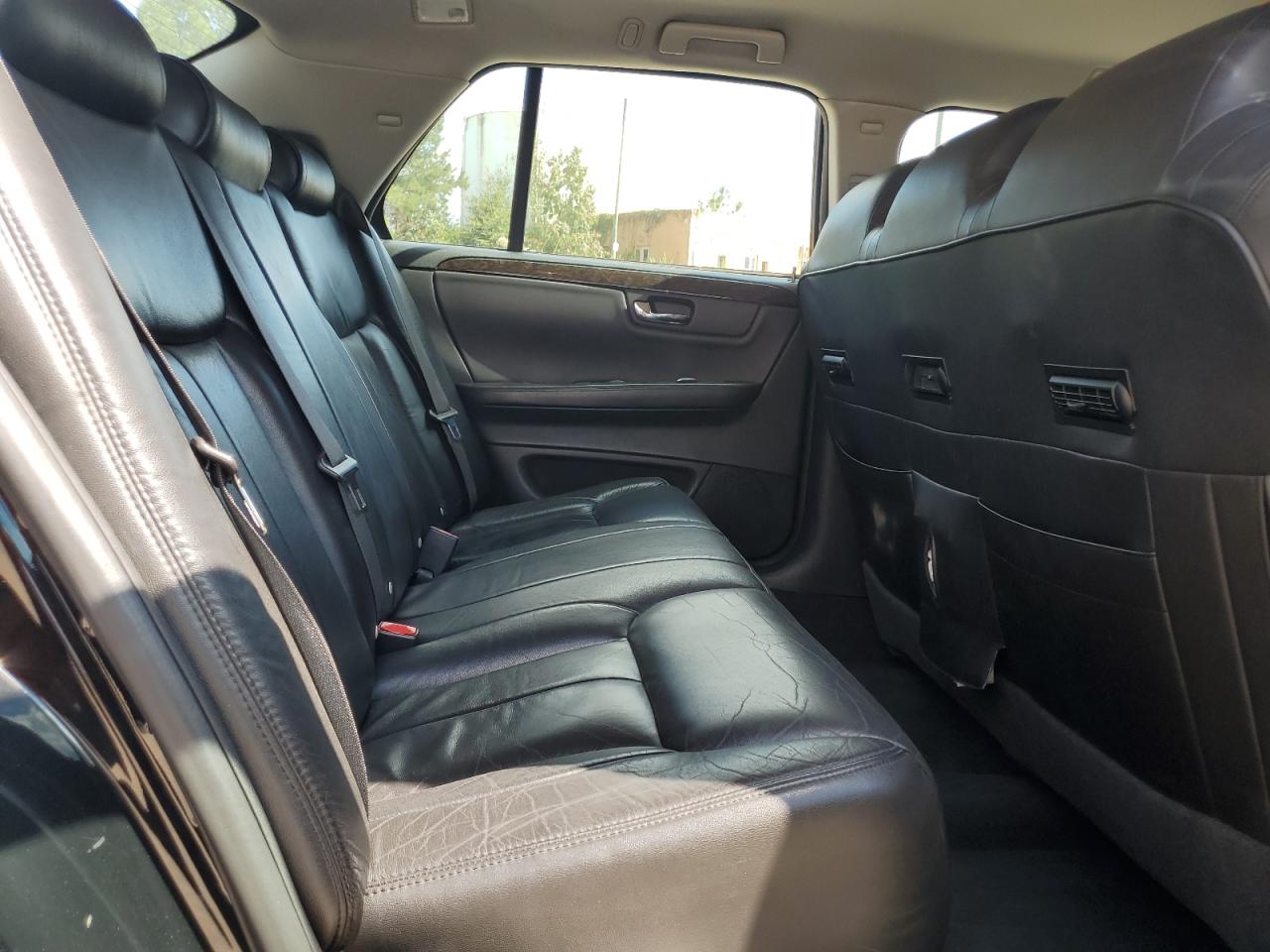 2011 Cadillac Professional Chassis Black vin: 1GE7K9C66BU600117