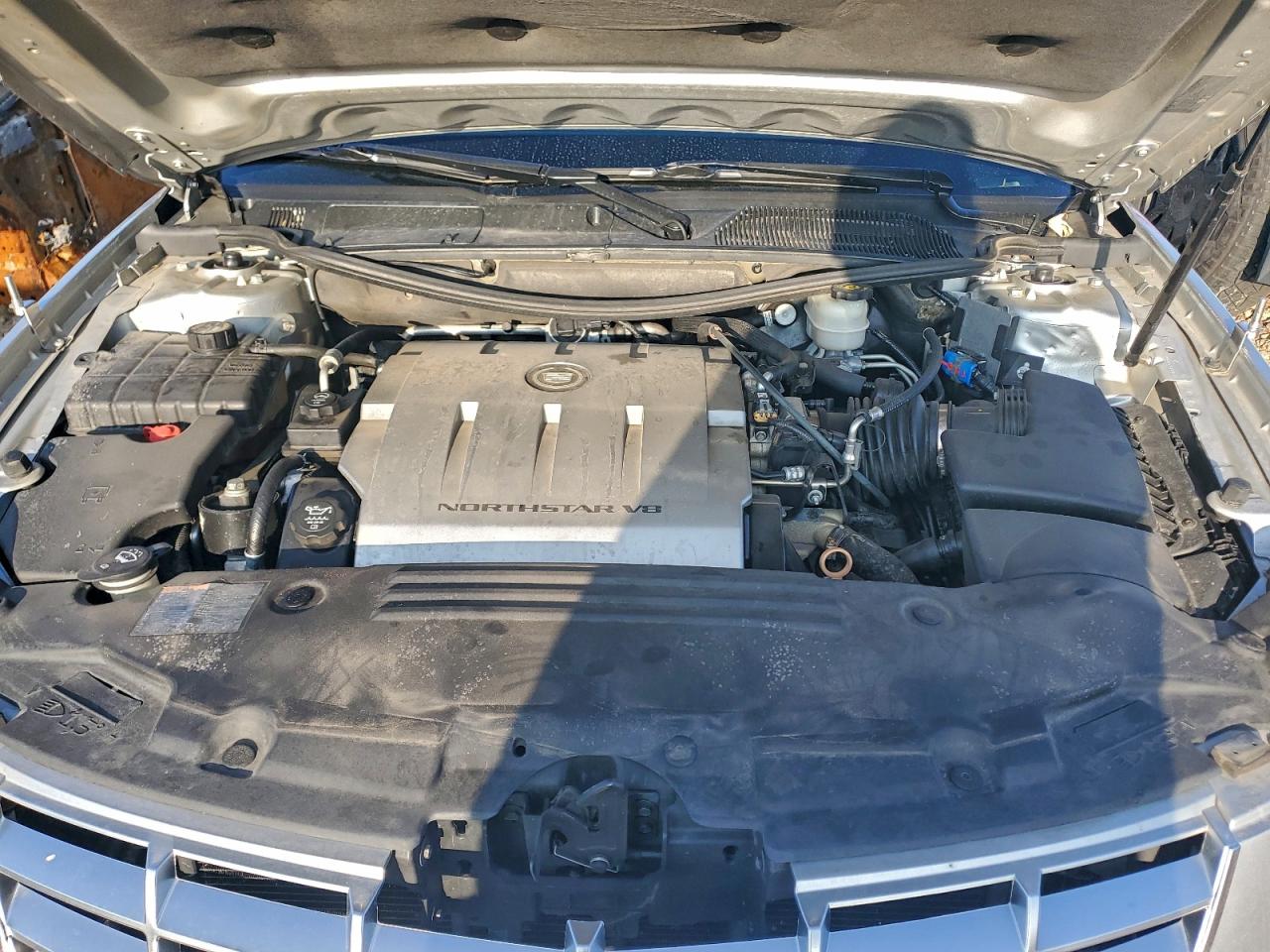 2011 Cadillac Professional Chassis Silver vin: 1GE7K9C66BU600280