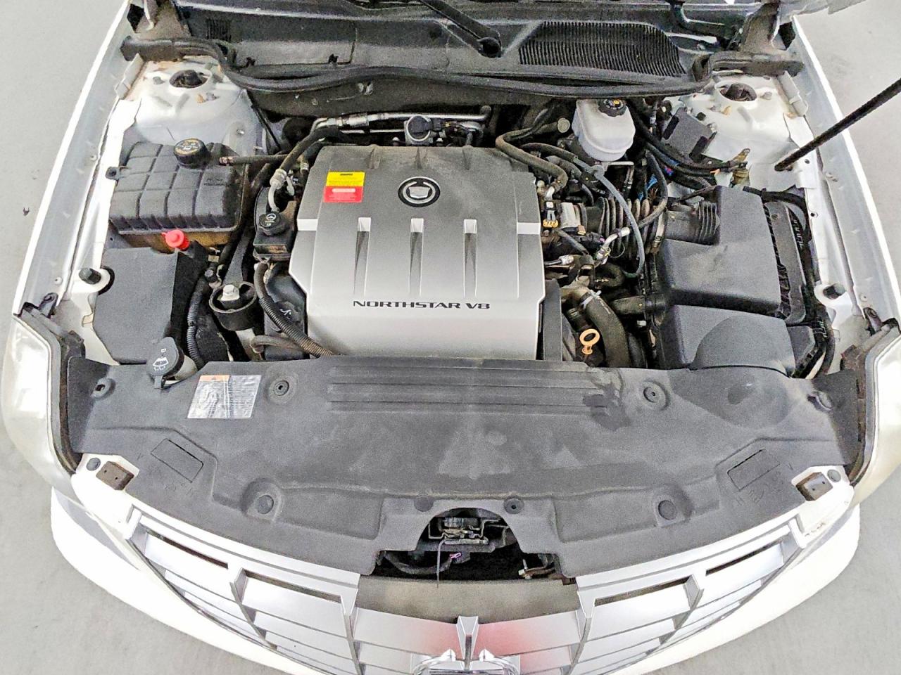 2011 Cadillac Professional Chassis White vin: 1GE8K9C69BU550379