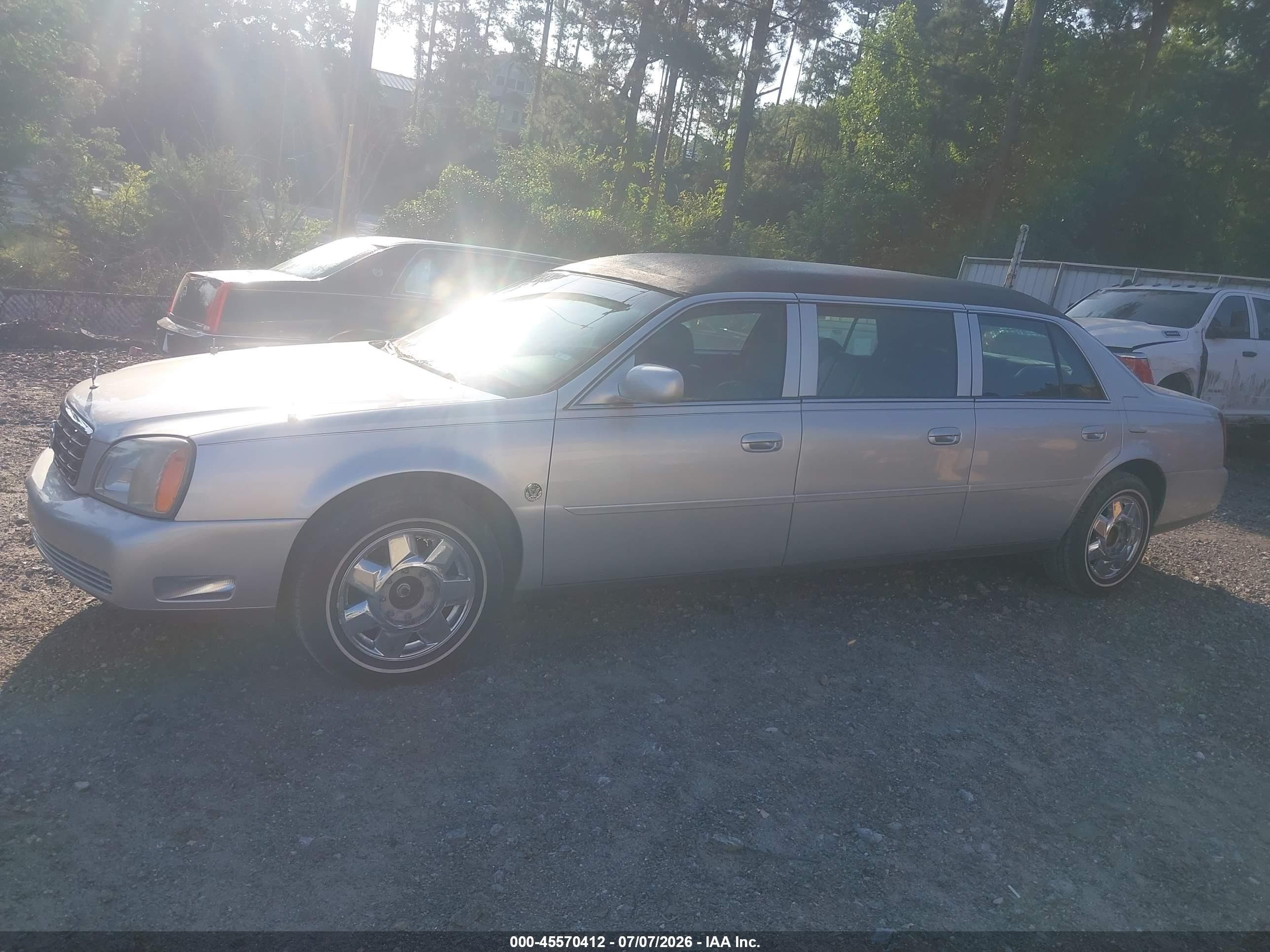 2003 Cadillac Deville Standard Silver vin: 1GEEH90Y13U550353