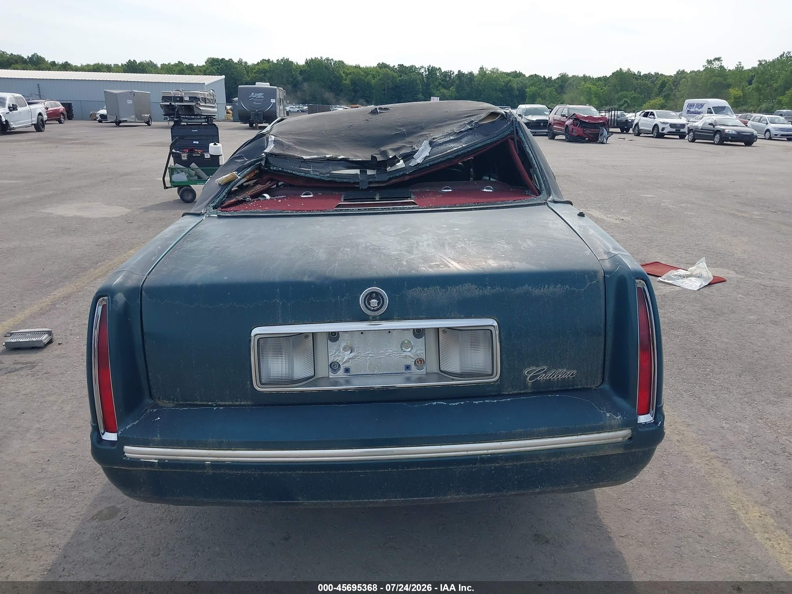 1997 Cadillac Deville Professional   Green vin: 1GEEH90Y4VU700443