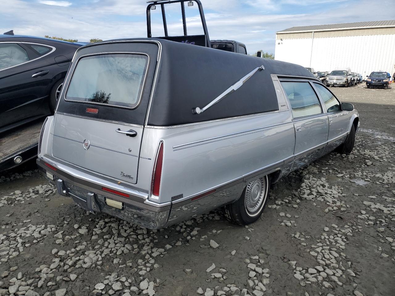 1996 Cadillac Commercial Chassis Silver vin: 1GEFH90P4TR710630