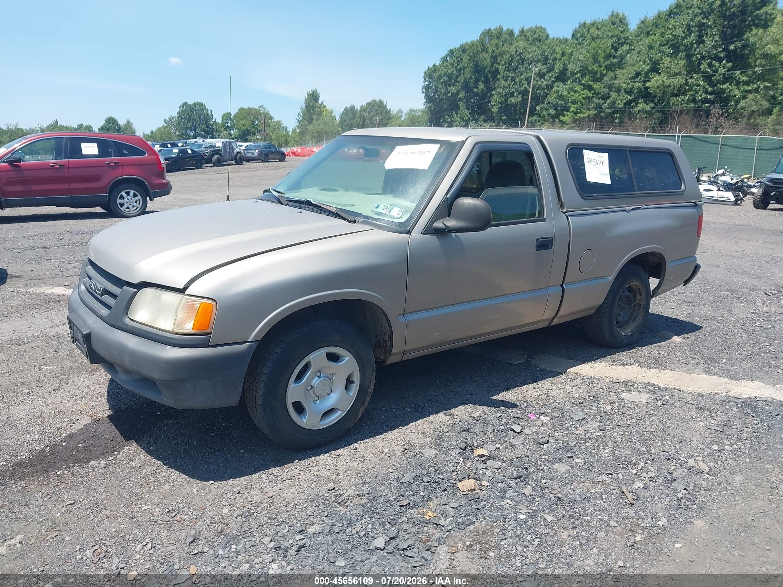 1998 Isuzu Hombre S Золотой vin: 1GGCS1442W8651665