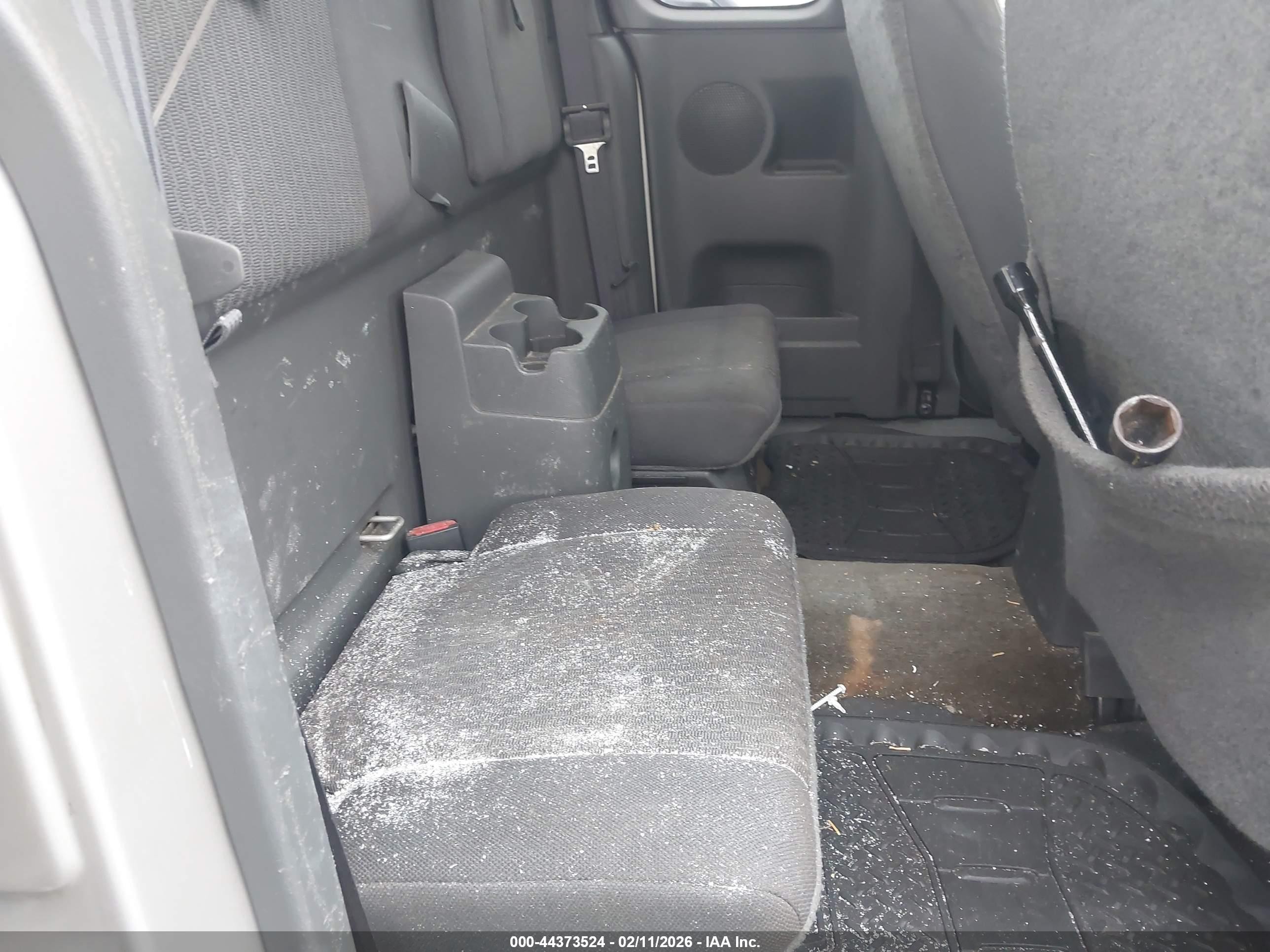2006 Isuzu I-280 Ls Silver vin: 1GGCS198068701684