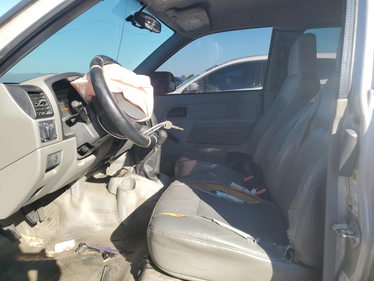 2006 Isuzu I-280 Cream vin: 1GGCS198268702402