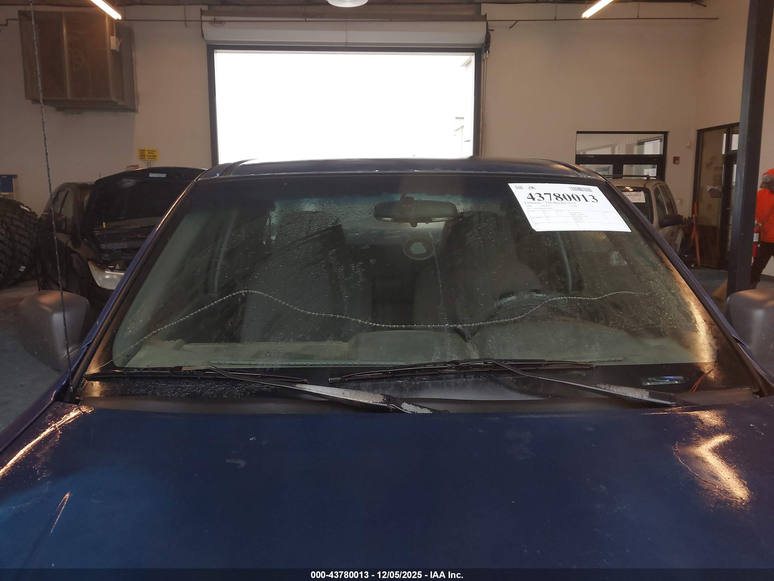2006 Isuzu I-280 Ls Dark Blue vin: 1GGCS198668704167