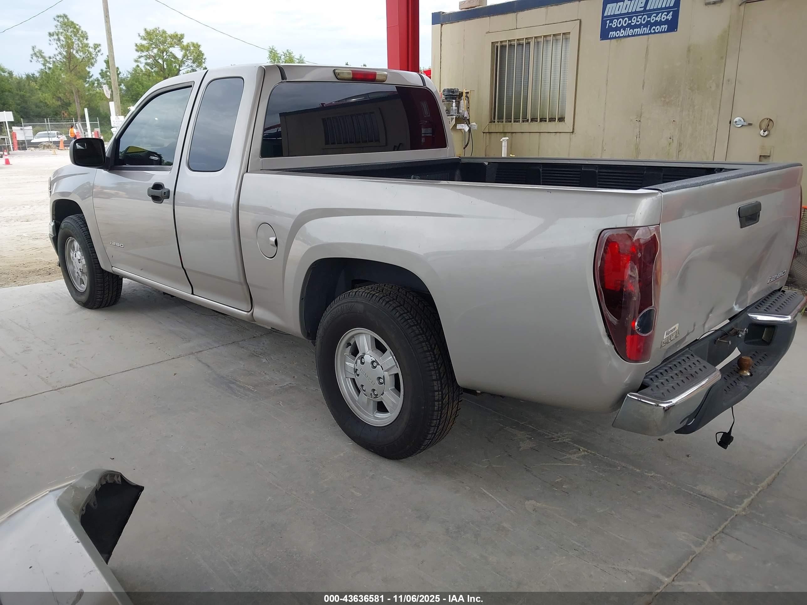 2006 Isuzu I-280 S Champagne vin: 1GGCS198968702851