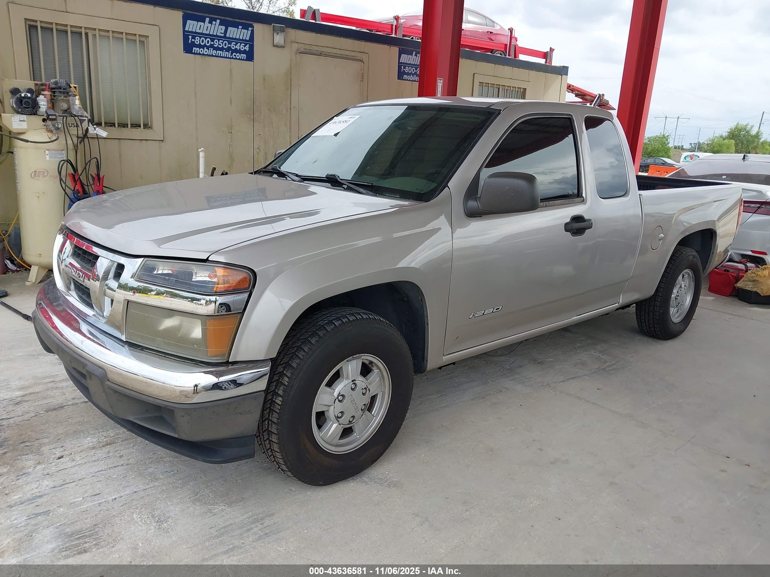 2006 Isuzu I-280 S Champagne vin: 1GGCS198968702851