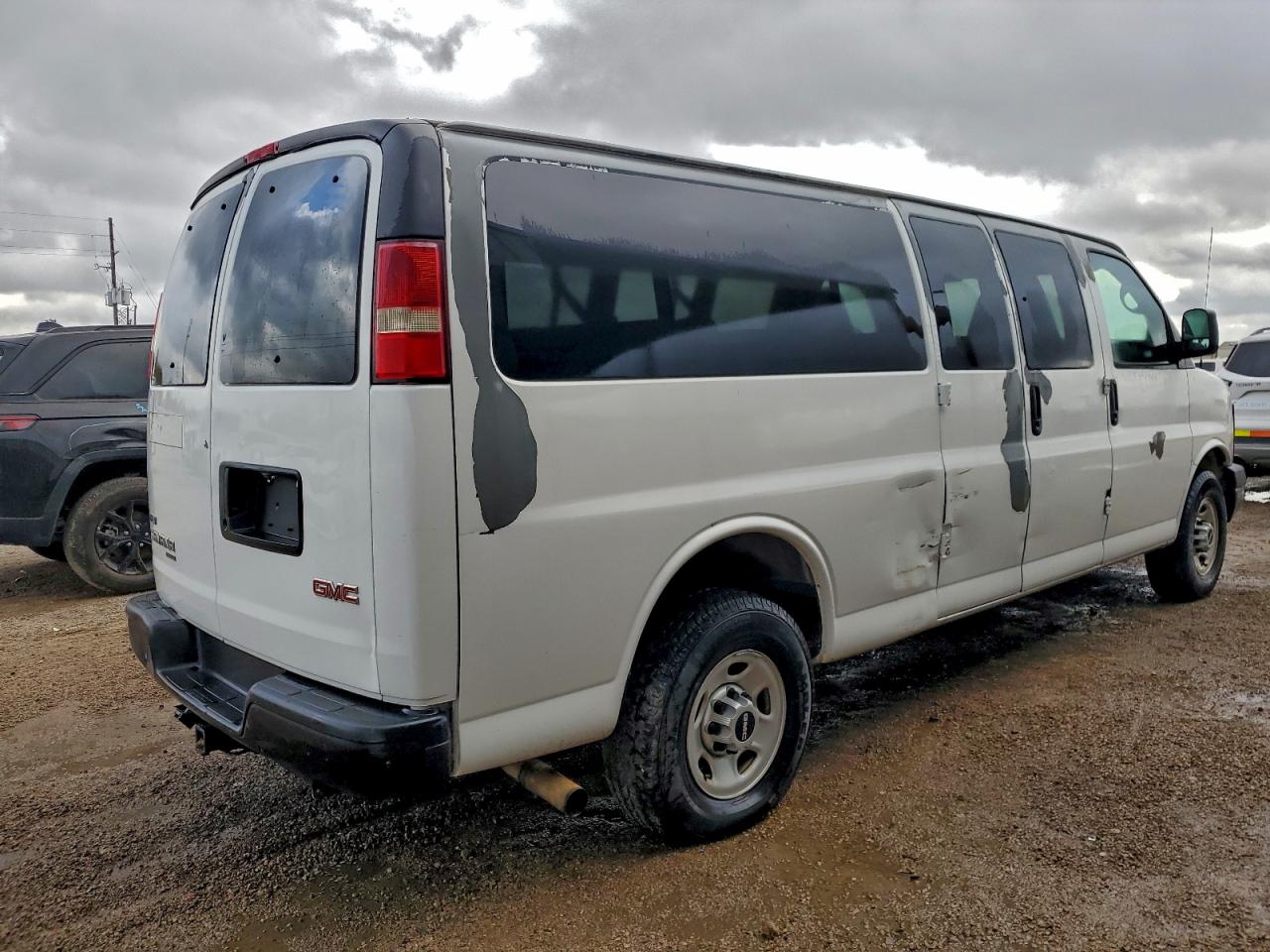 2010 Gmc Savana G3500 Ls White vin: 1GJ2GZDG5A1180158