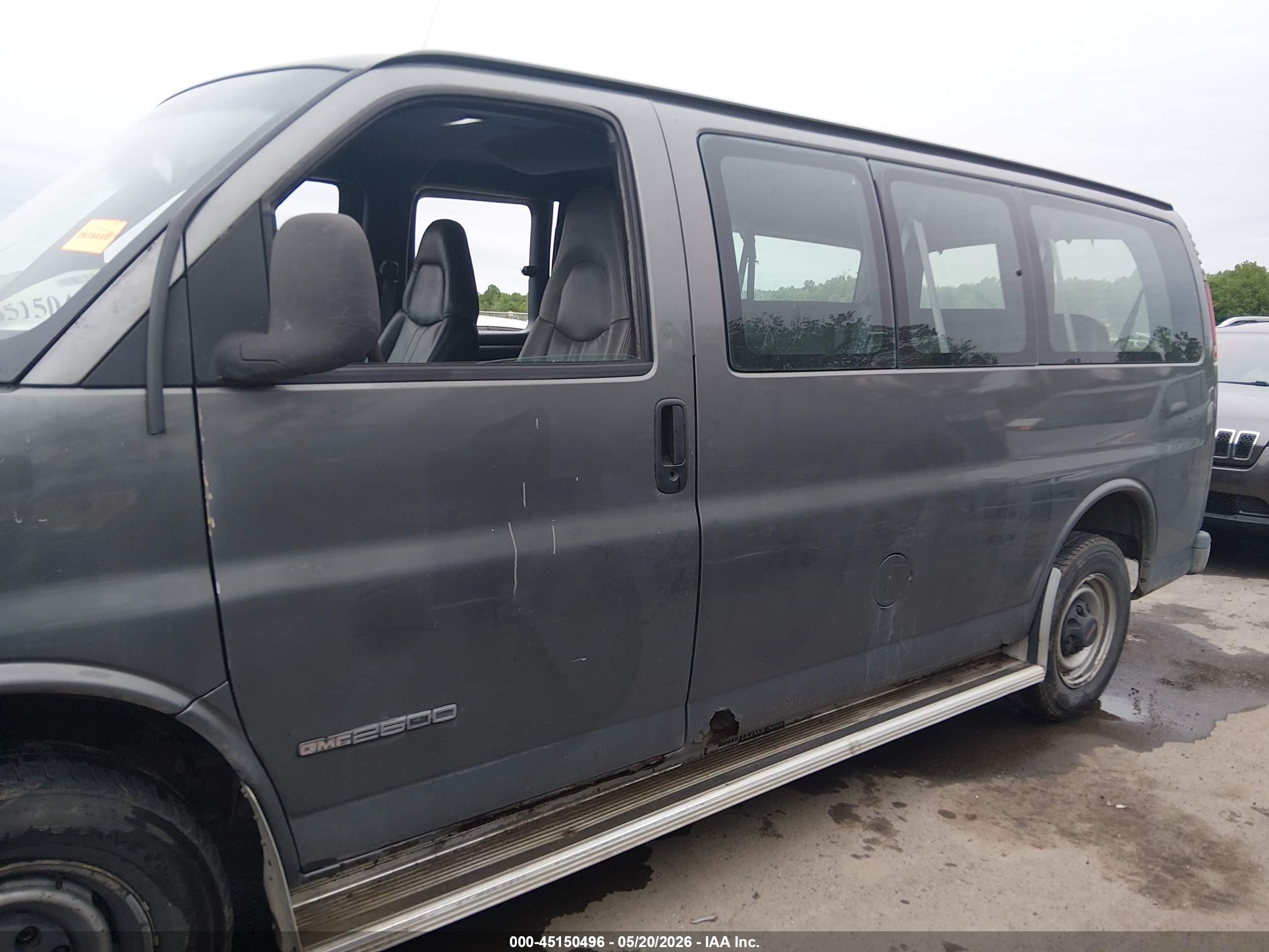 2000 Gmc Savana Standard Gray vin: 1GJGG25RXY1262121