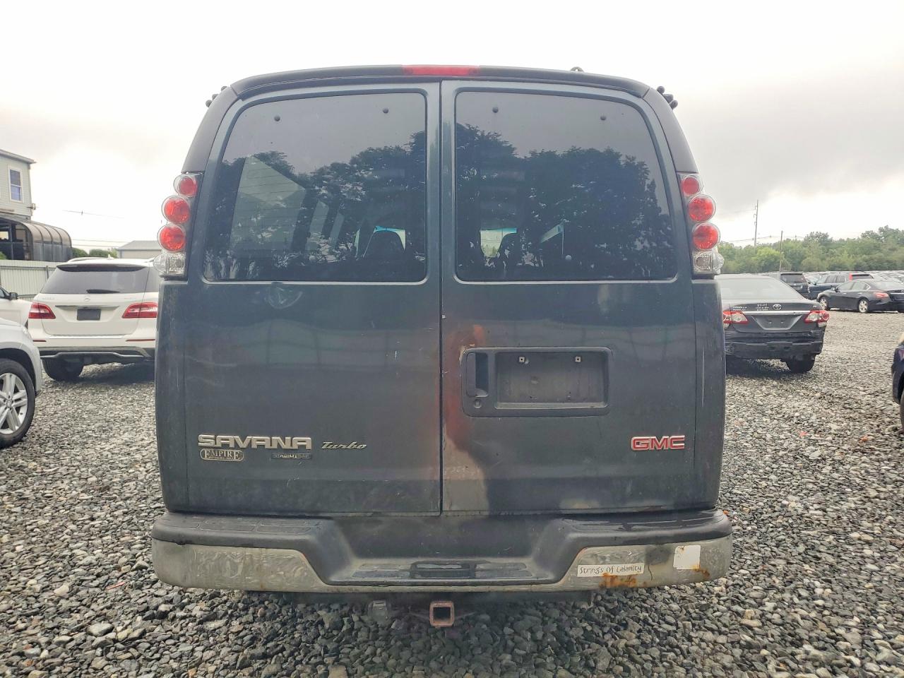 2005 Gmc Savana G3500 Black vin: 1GJHG39U451139659