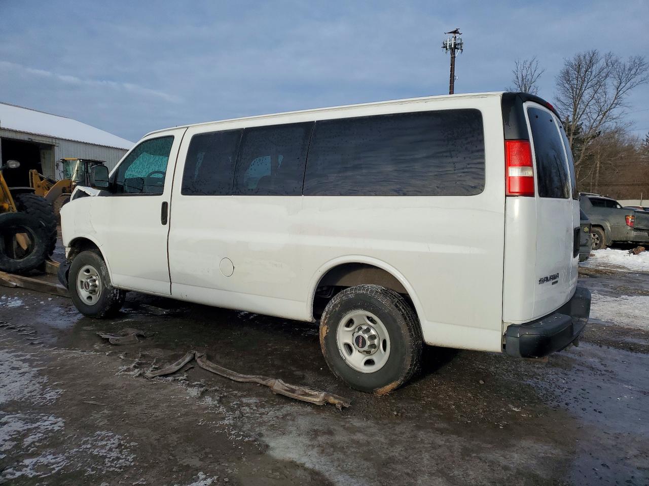2012 Gmc Savana G2500 Ls White vin: 1GJW7PFA2C1174657