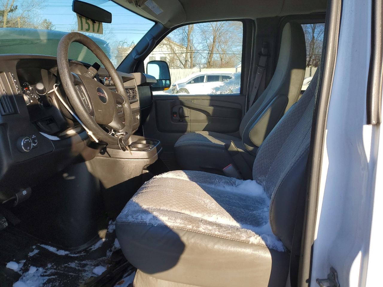 2012 Gmc Savana G2500 Ls White vin: 1GJW7PFA2C1174657