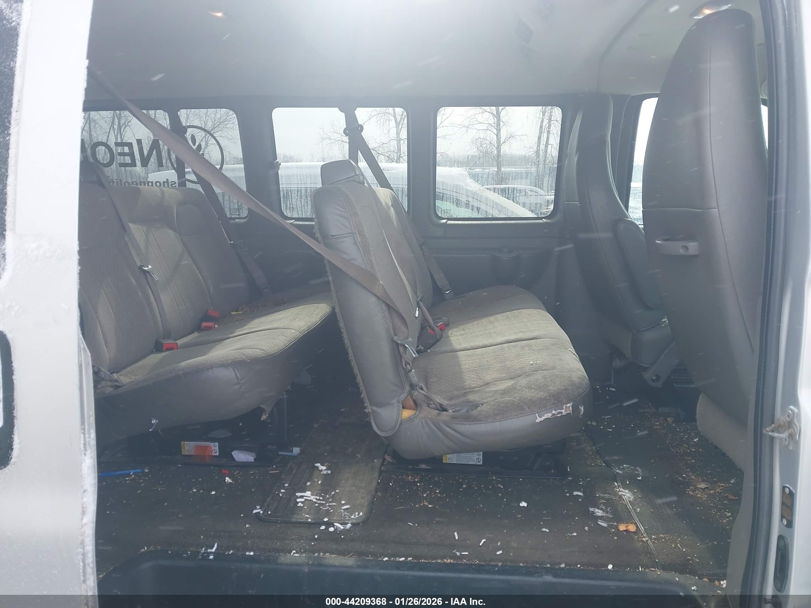 2012 Gmc Savana 2500 Lt Серебряный vin: 1GJW7RFG1C1189523
