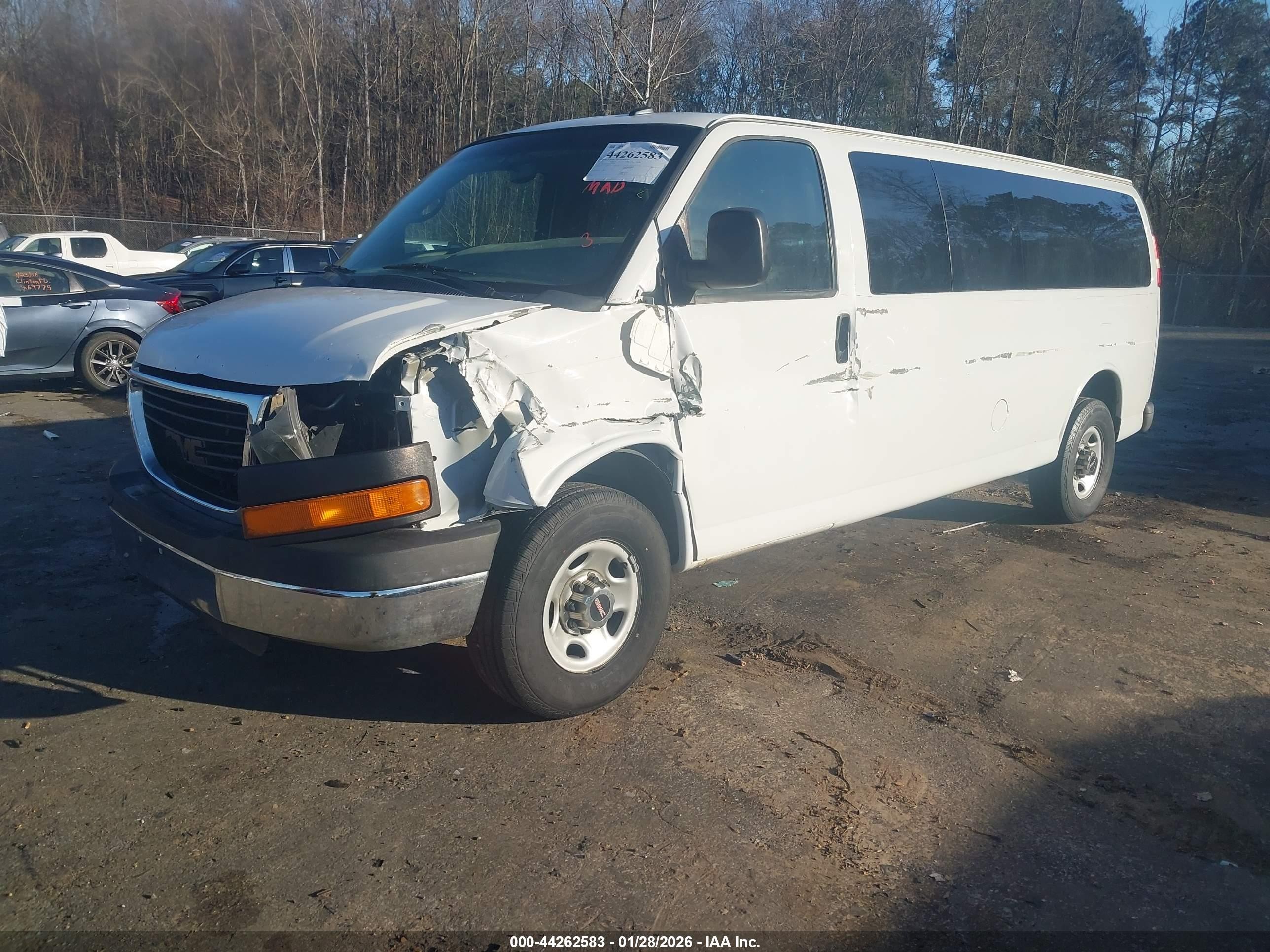 2014 Gmc Savana 3500 Lt White vin: 1GJZ71FA4E1155380
