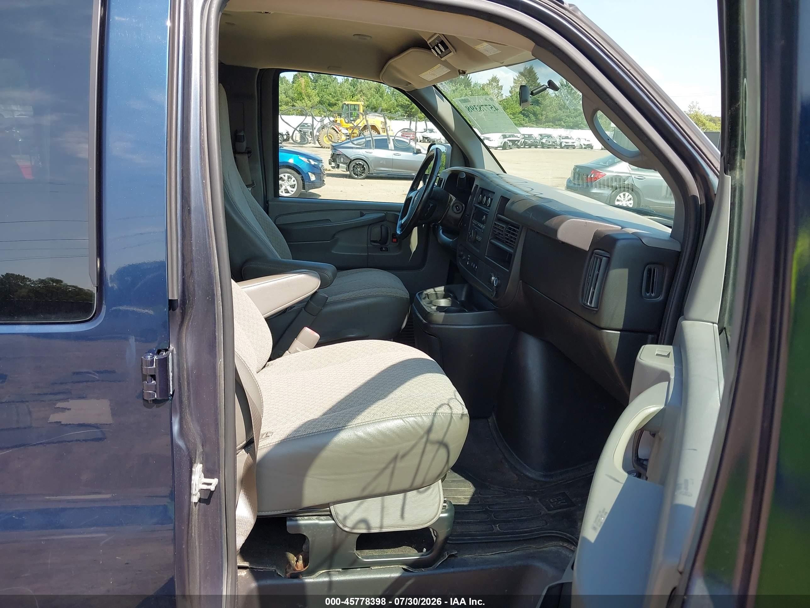 2012 Gmc Savana 3500 Lt Navy vin: 1GJZ71FG2C1172292