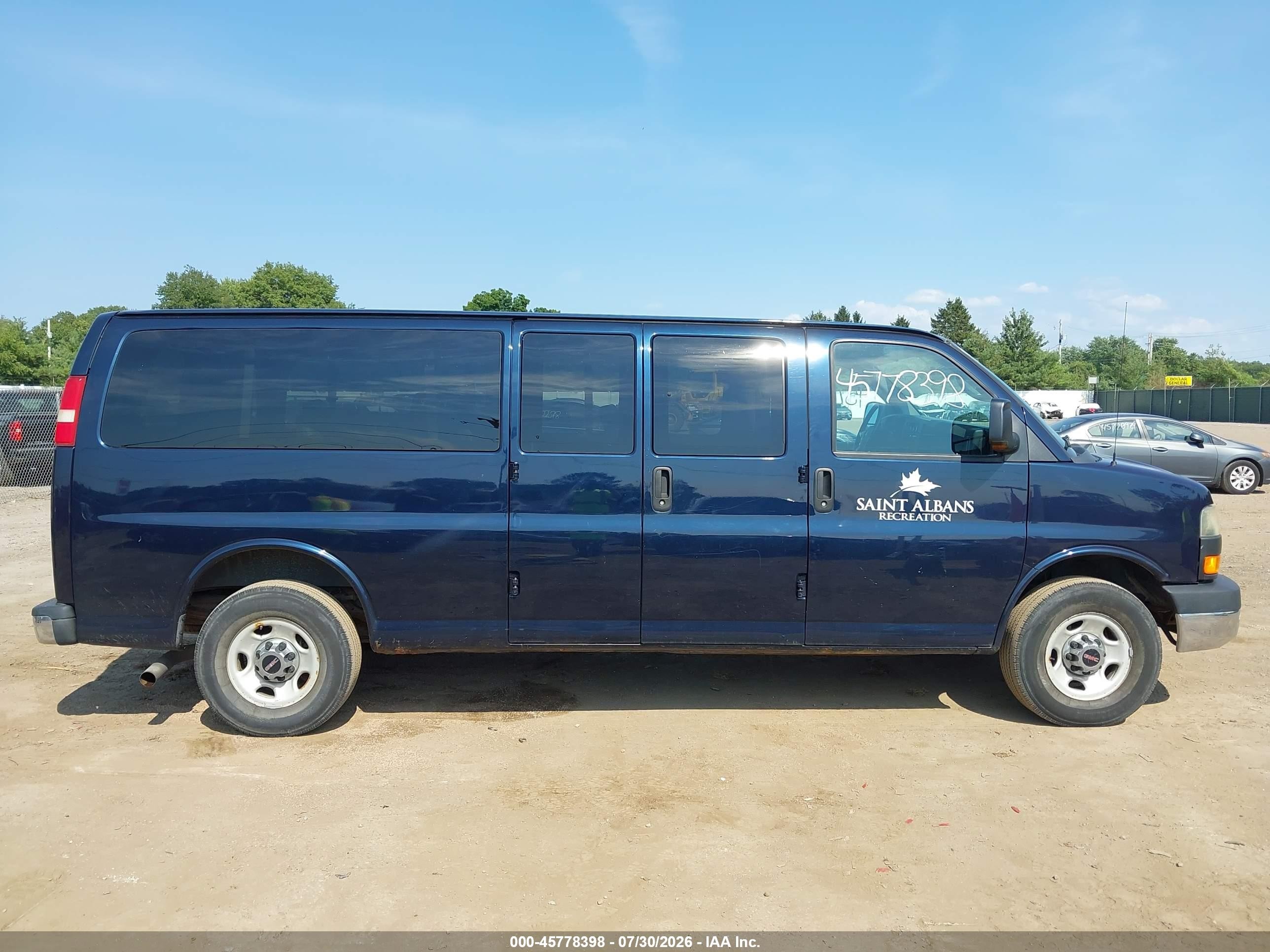 2012 Gmc Savana 3500 Lt Navy vin: 1GJZ71FG2C1172292