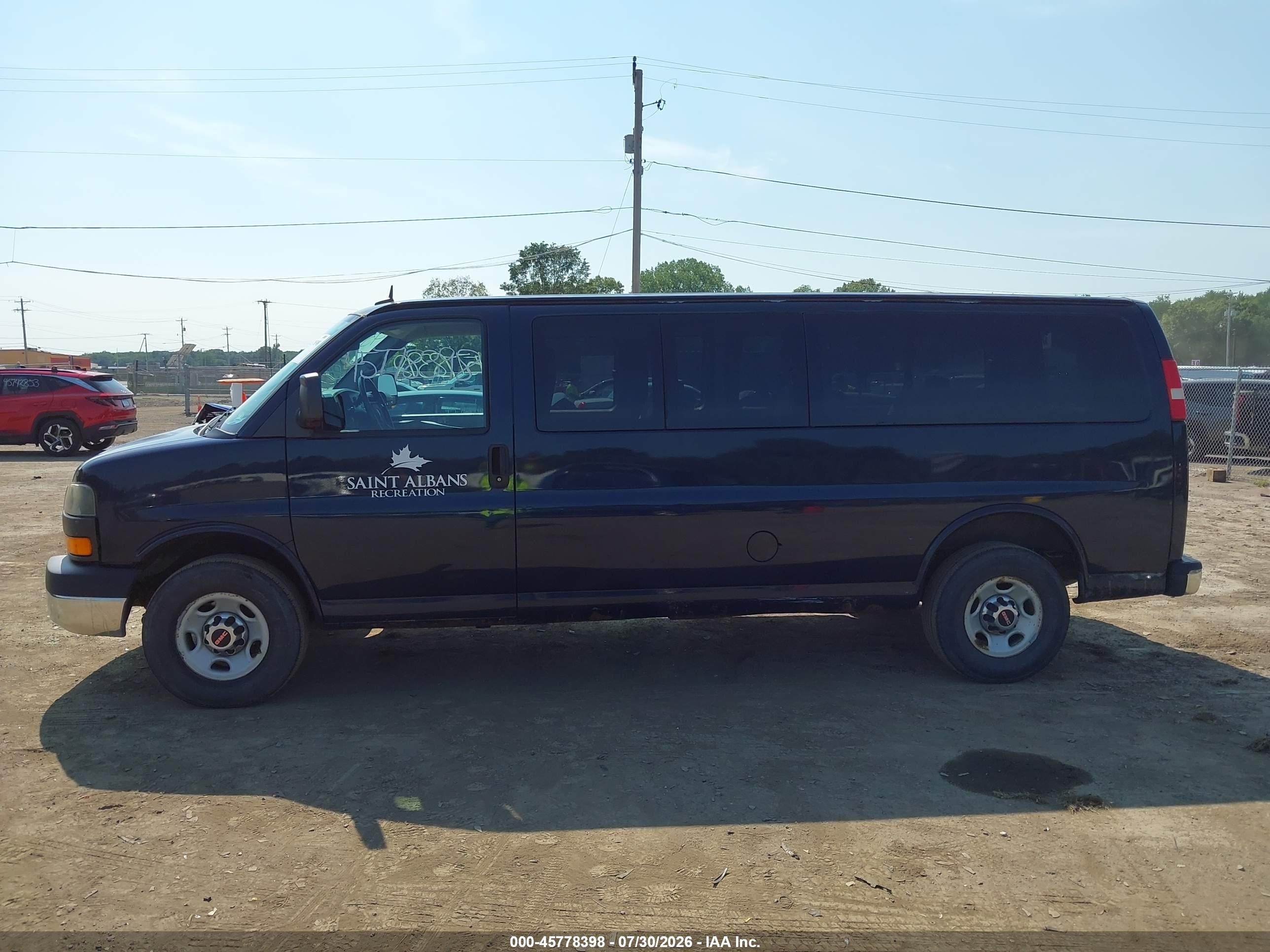 2012 Gmc Savana 3500 Lt Navy vin: 1GJZ71FG2C1172292
