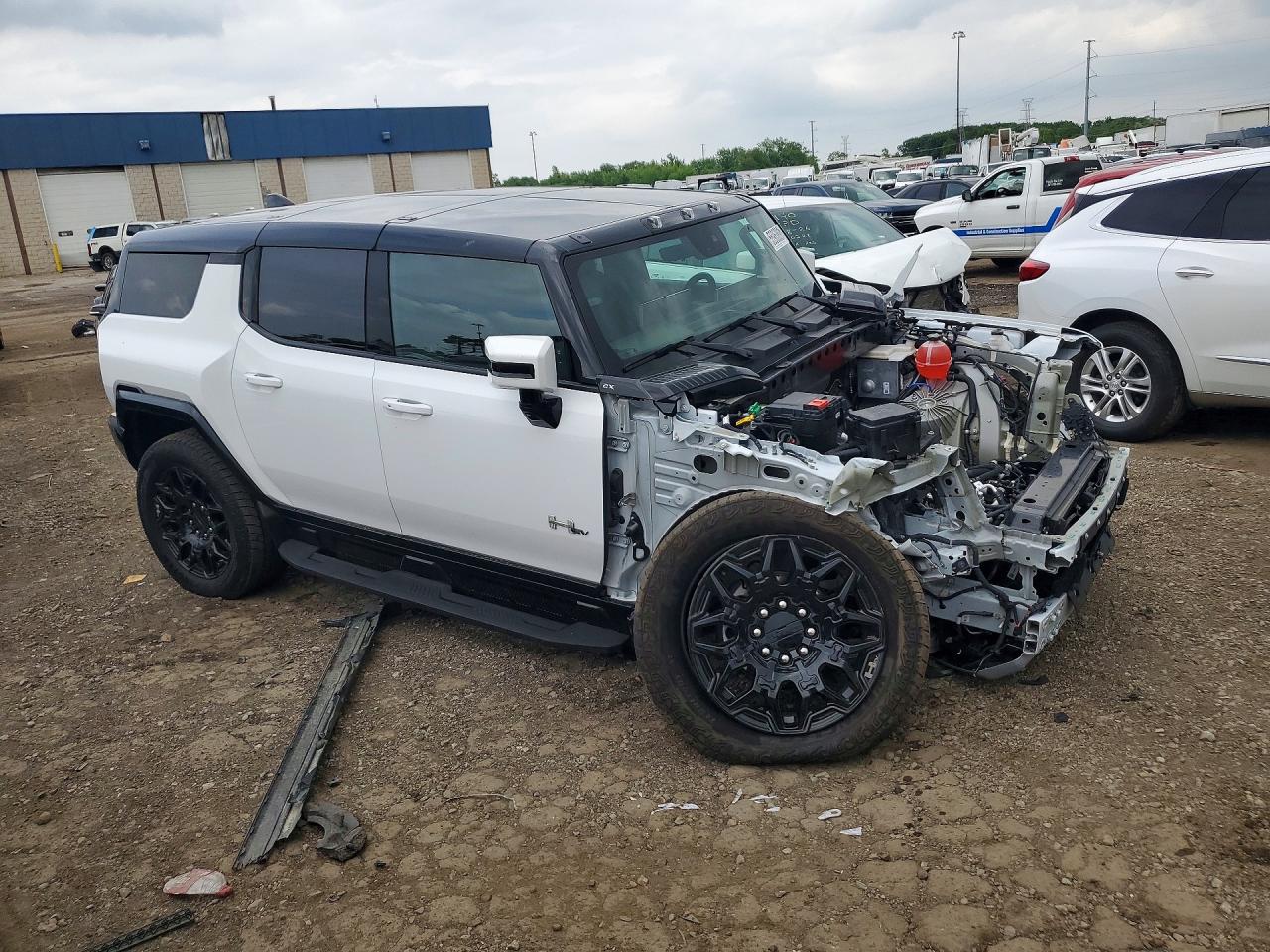 2025 Gmc Hummer Suv 2x White vin: 1GKB0NDEXSU107004