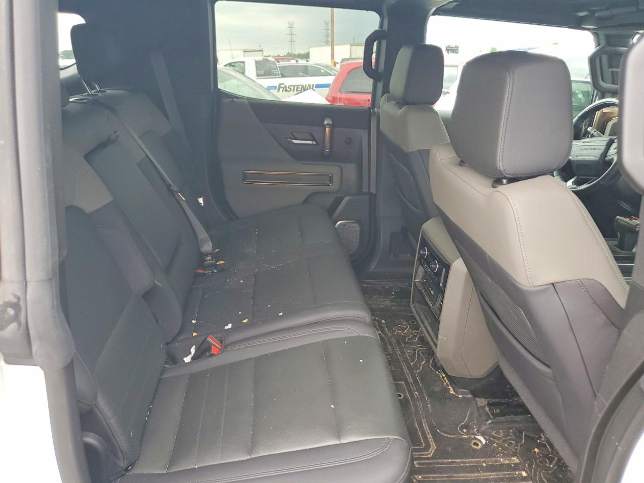 2025 Gmc Hummer Suv 2x White vin: 1GKB0NDEXSU107004