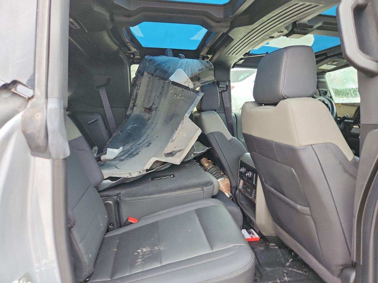 2024 Gmc Hummer Suv 3x Gray vin: 1GKB0RDC8RU113125