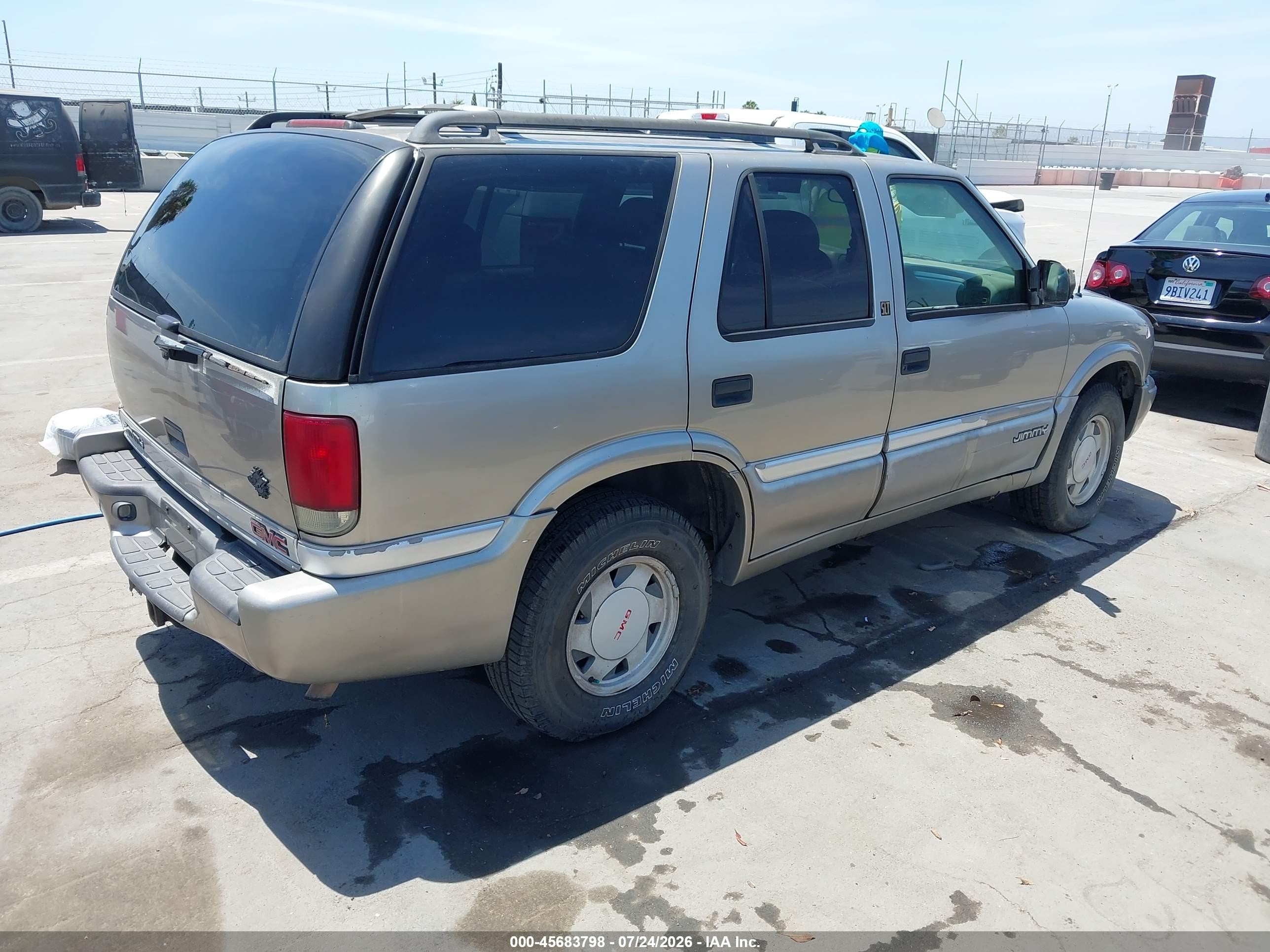 2000 Gmc Jimmy   Золотой vin: 1GKCS13W2Y2143856