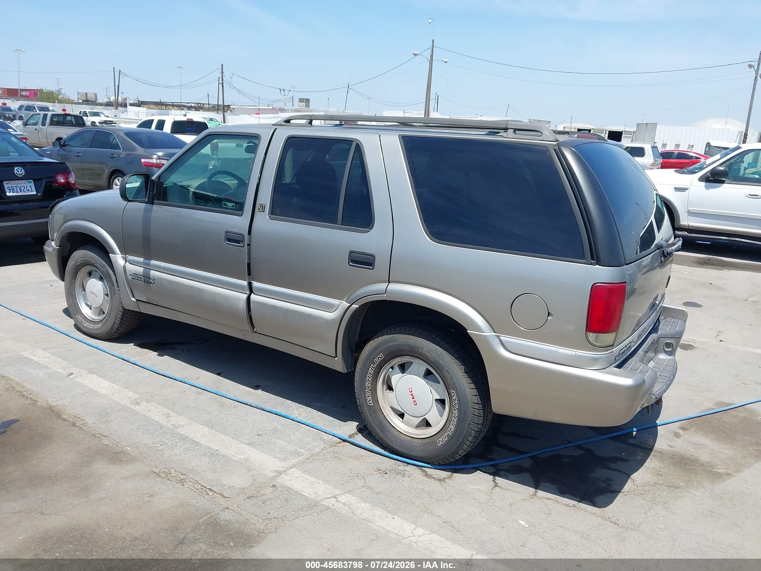 2000 Gmc Jimmy   Золотой vin: 1GKCS13W2Y2143856