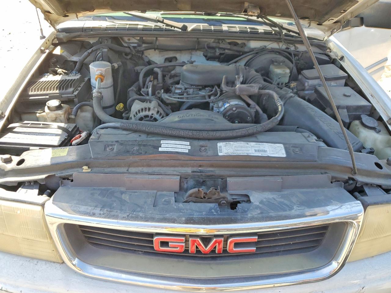 1999 Gmc Jimmy White vin: 1GKCS13W4X2547613
