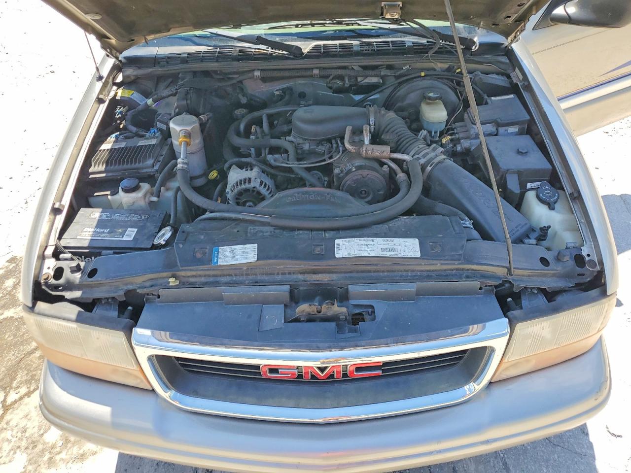 1998 Gmc Jimmy Beige vin: 1GKCS13W6W2565285