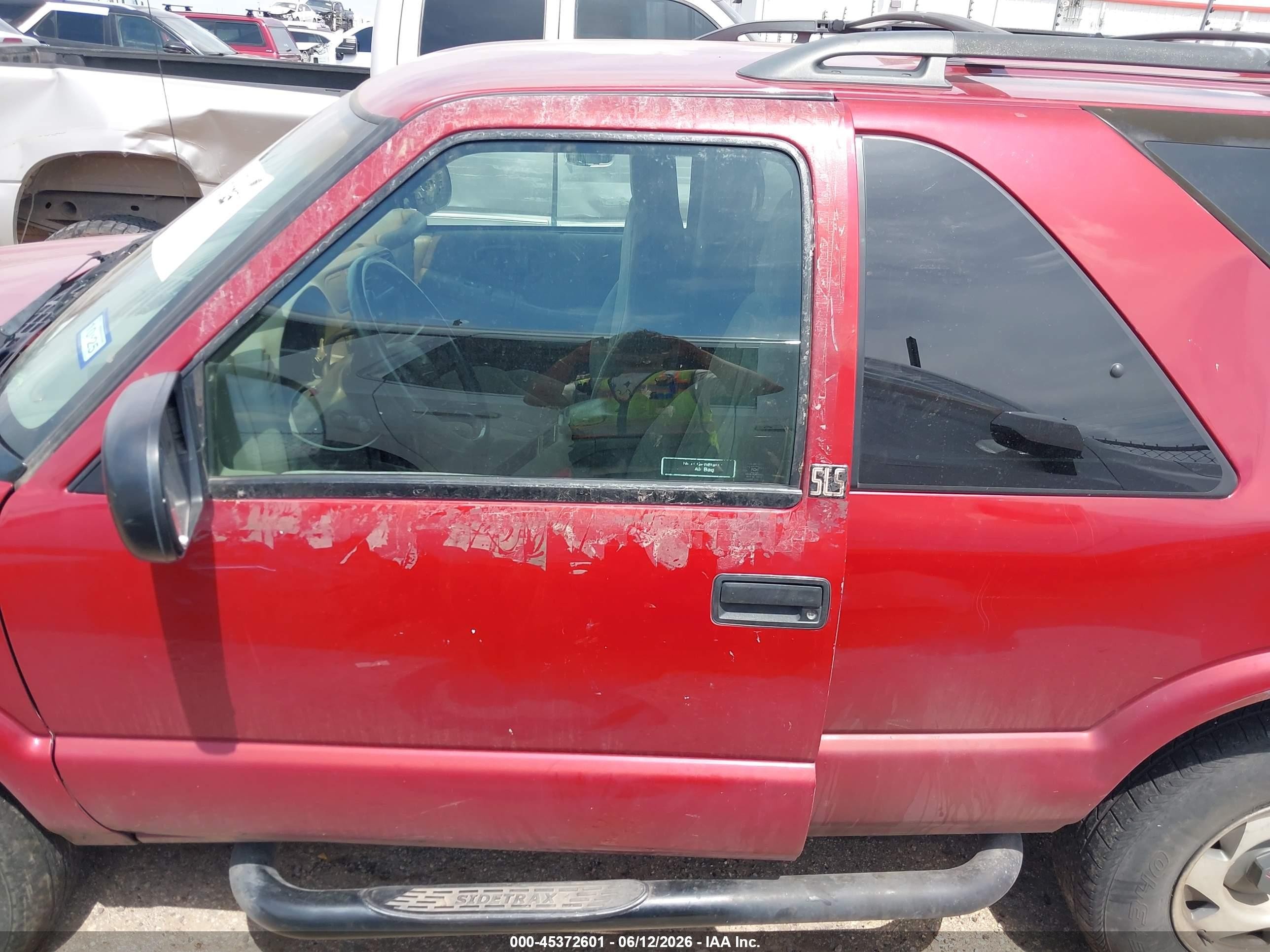 1999 Gmc Jimmy Sls Red vin: 1GKCS18W2XK519026
