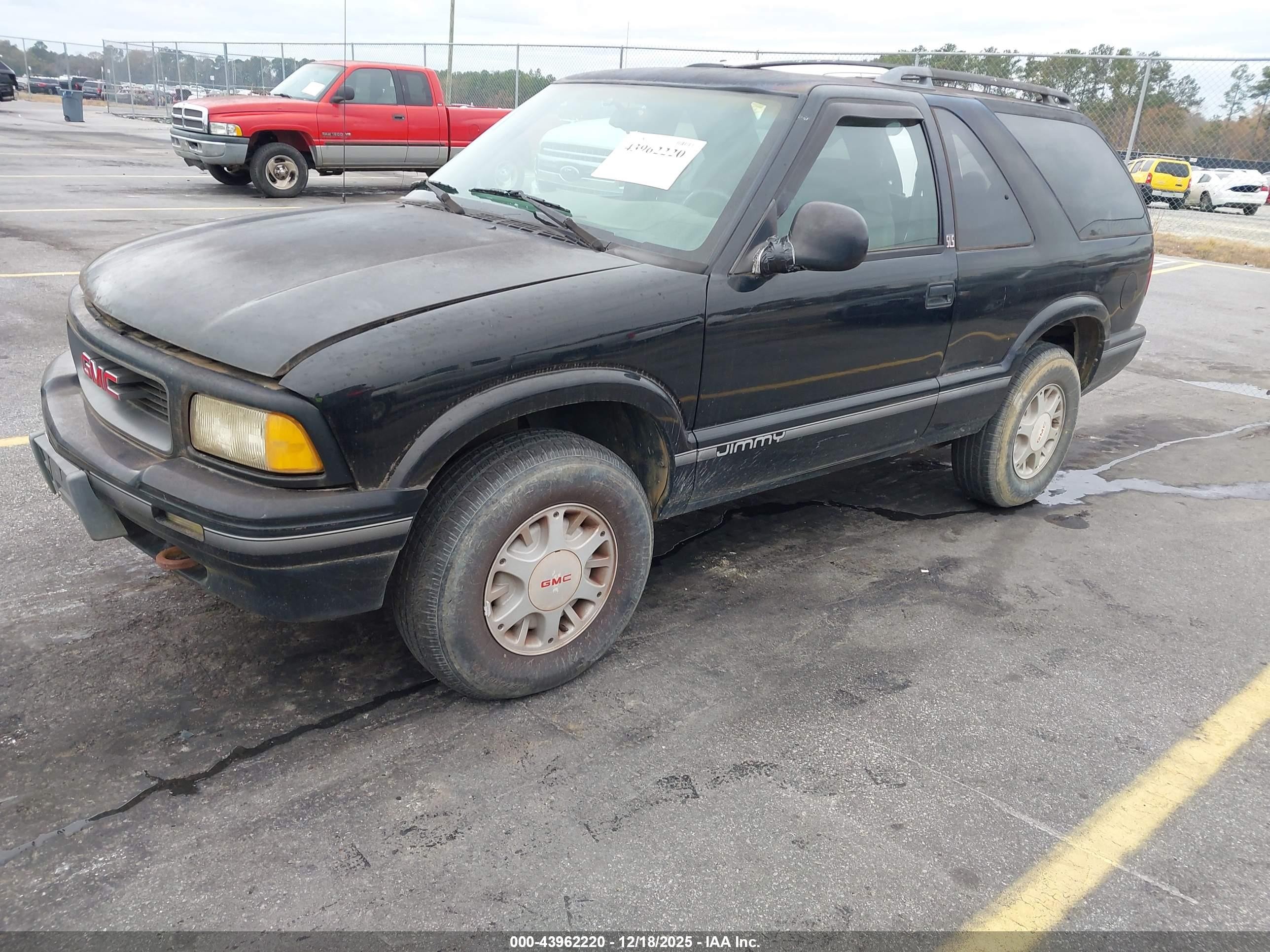 1995 Gmc Jimmy   Black vin: 1GKCT18W0S2523209
