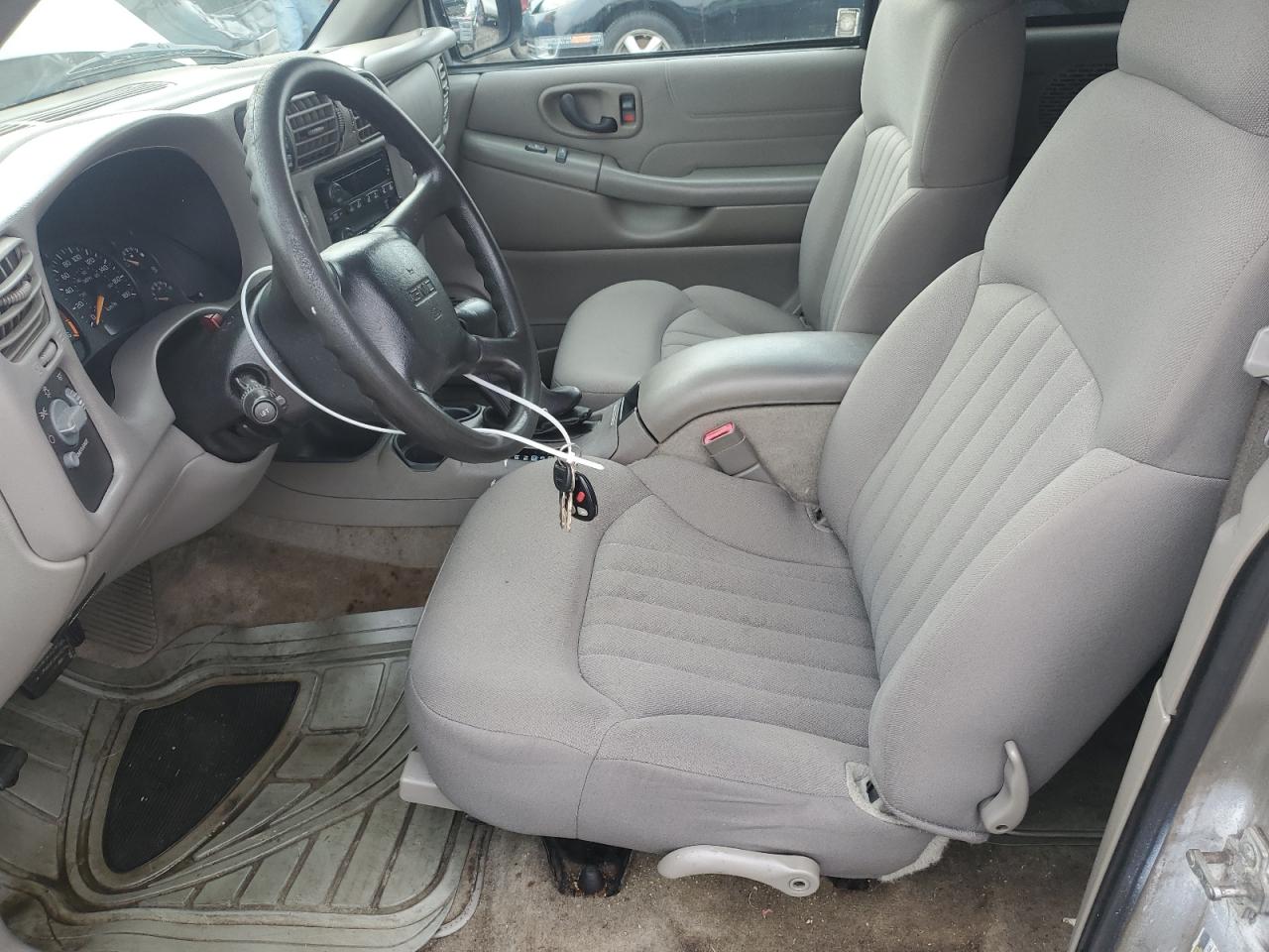 2005 Gmc Jimmy Sls Beige vin: 1GKCT18X25K109586