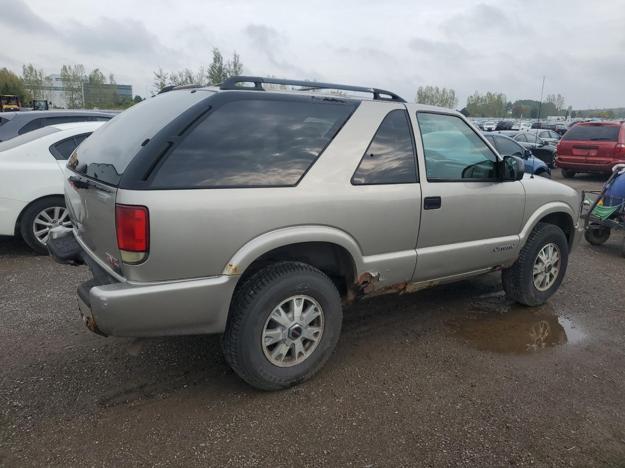 2005 Gmc Jimmy Sls Beige vin: 1GKCT18X25K109586