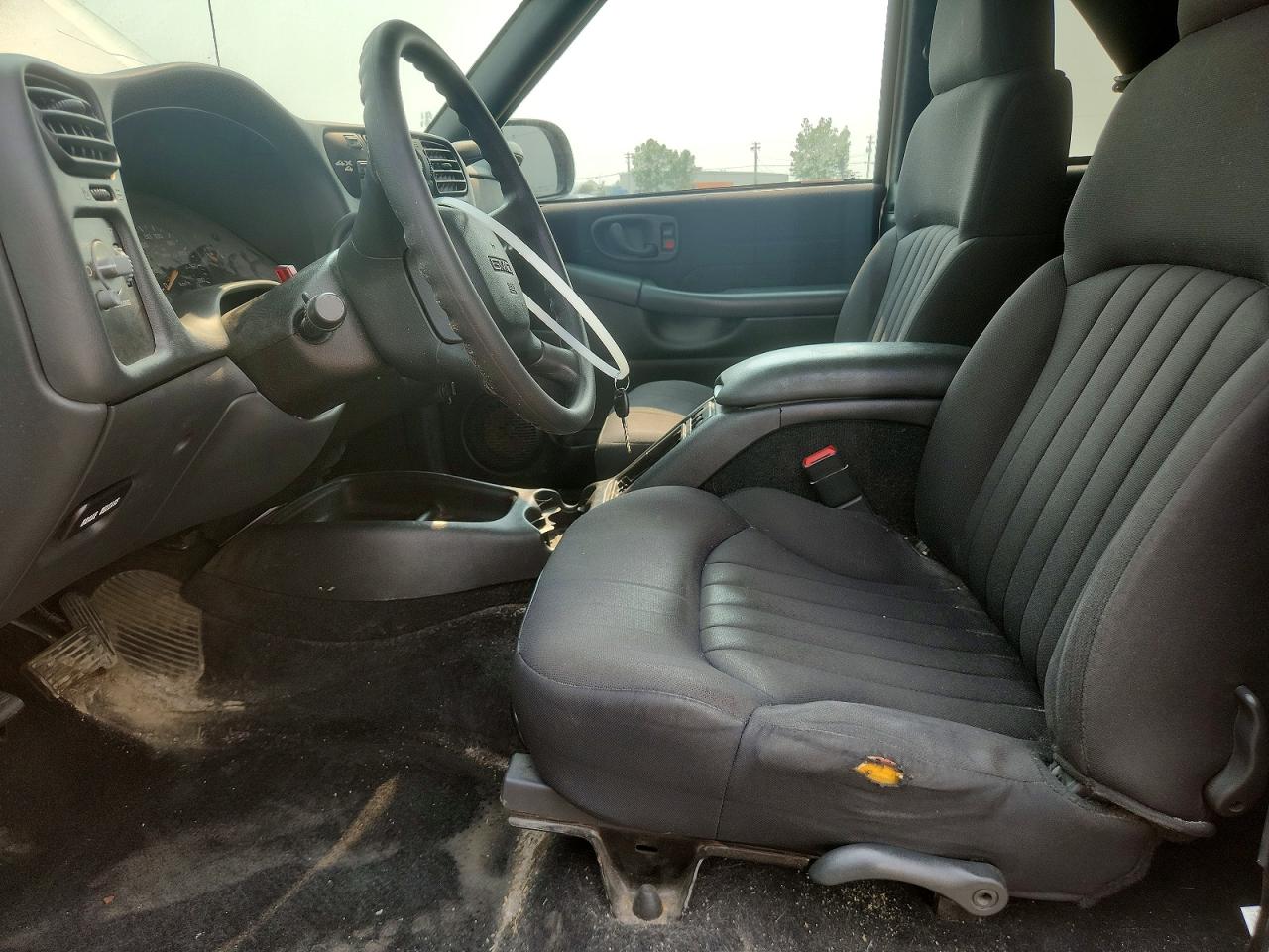 2005 Gmc Jimmy Sls Silver vin: 1GKCT18X45K114613