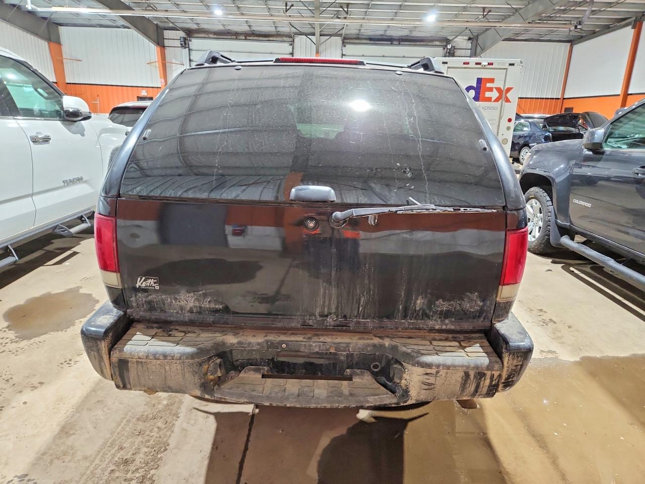 2005 Gmc Jimmy Sls Black vin: 1GKCT18X65K120820