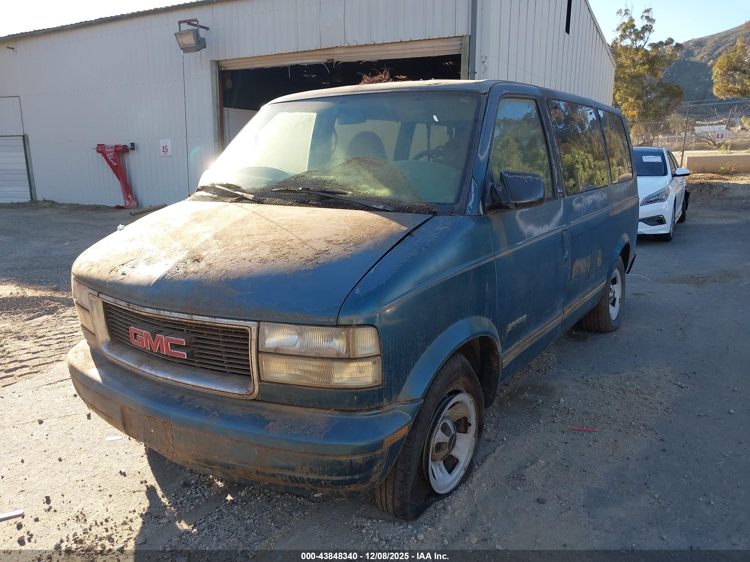 1998 Gmc Safari Sle Зеленый vin: 1GKDM19W3WB540348