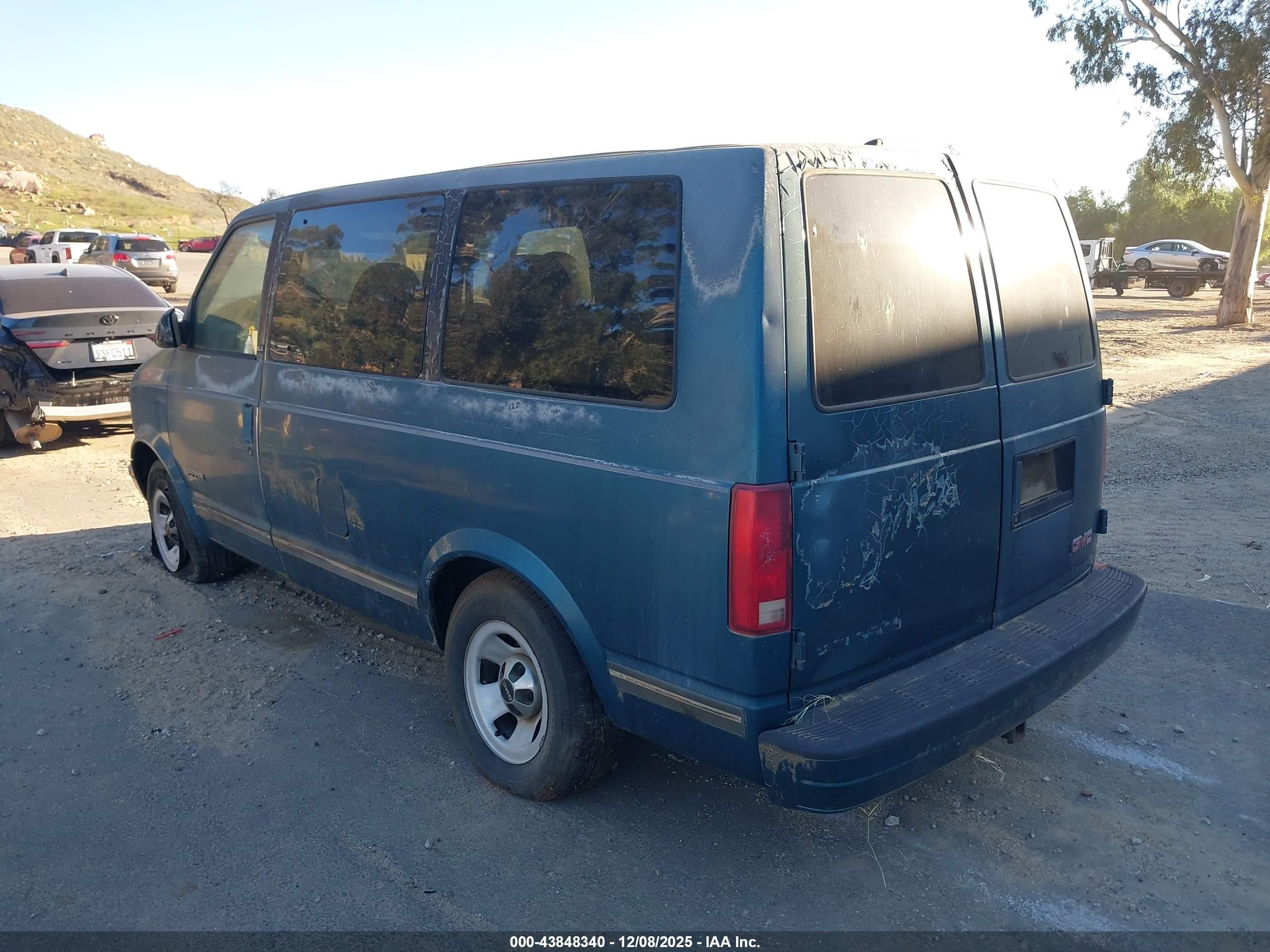 1998 Gmc Safari Sle Зеленый vin: 1GKDM19W3WB540348