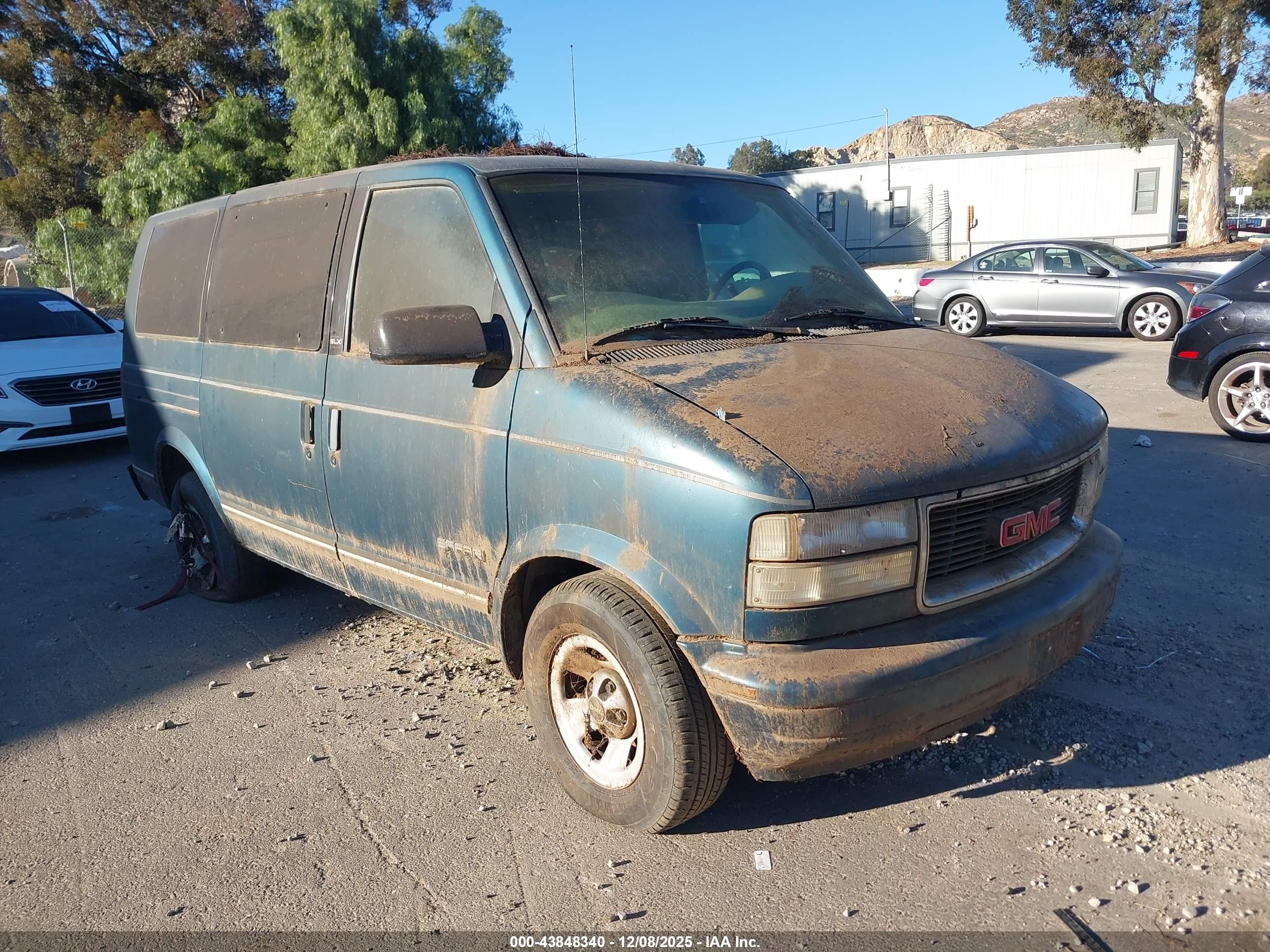 1998 Gmc Safari Sle Зеленый vin: 1GKDM19W3WB540348