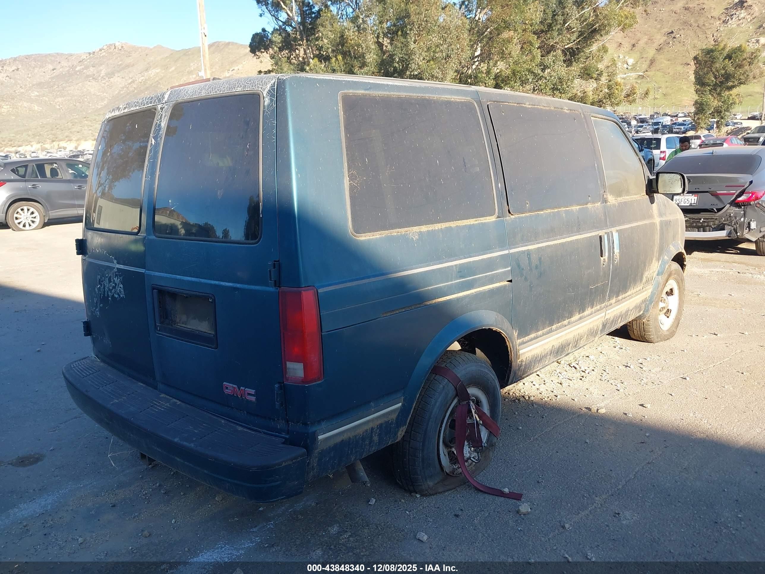 1998 Gmc Safari Sle Зеленый vin: 1GKDM19W3WB540348