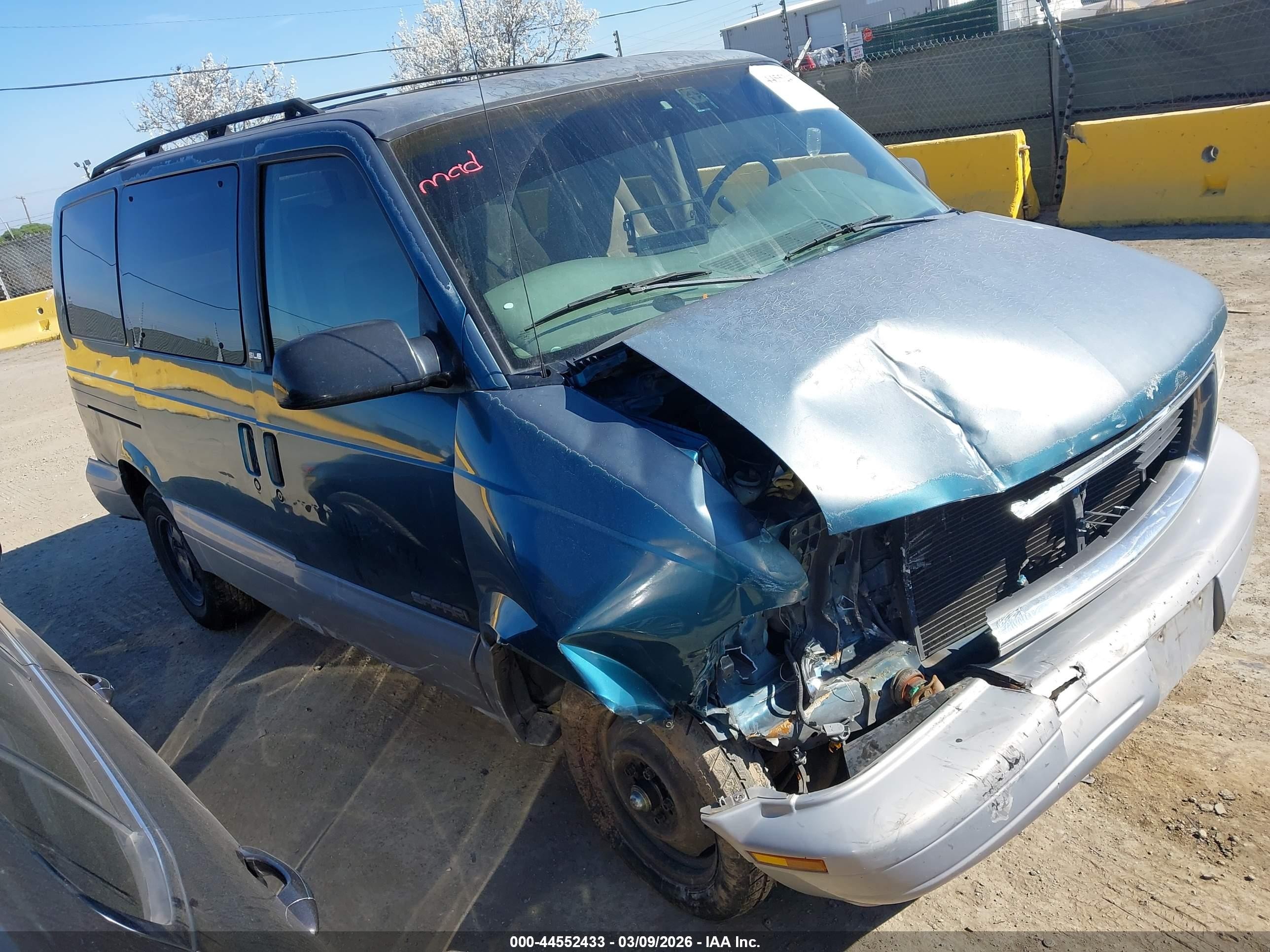 1998 Gmc Safari Sle Green vin: 1GKDM19W4WB522103
