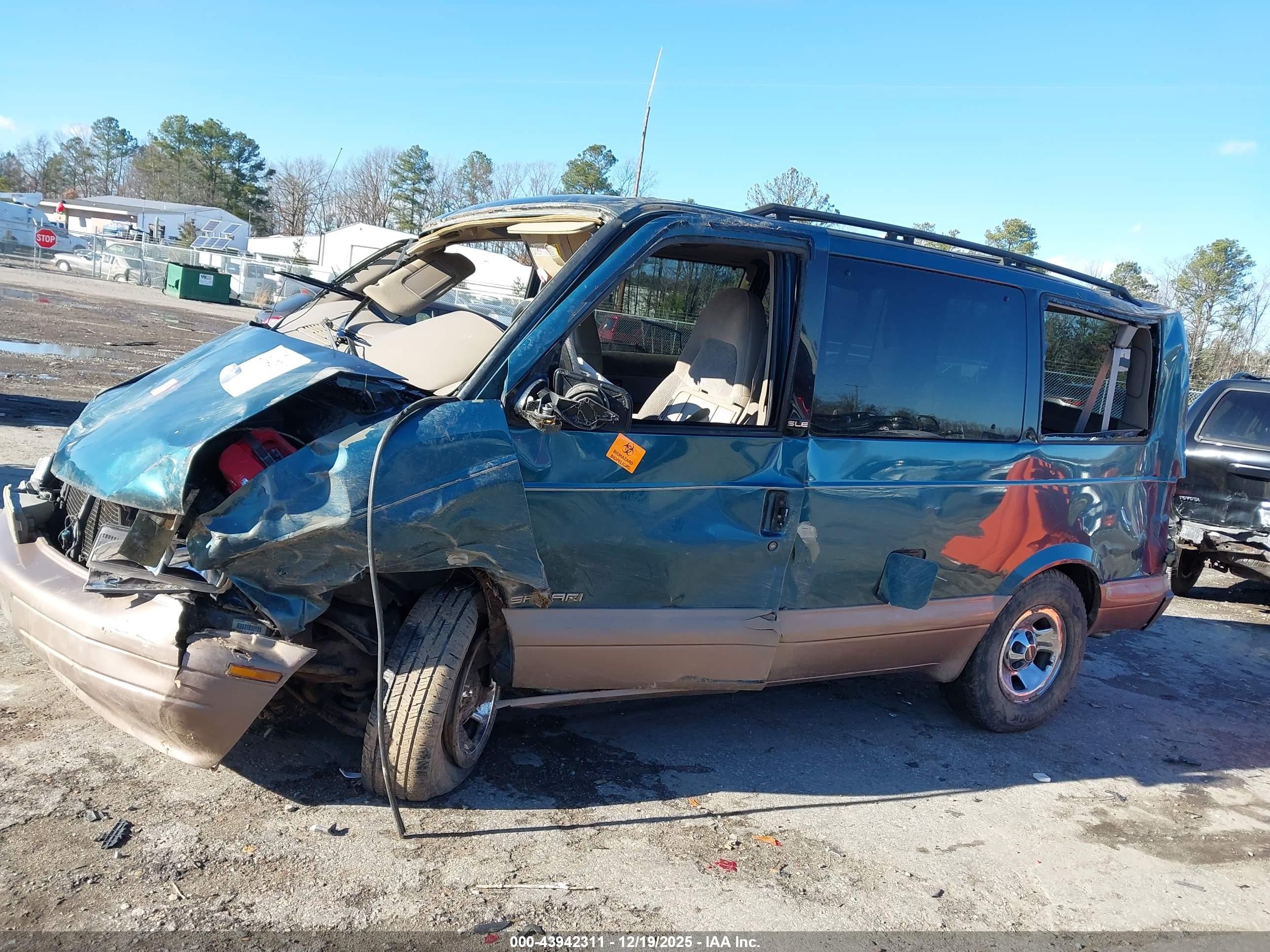 1998 Gmc Safari Sle Green vin: 1GKDM19W5WB526614
