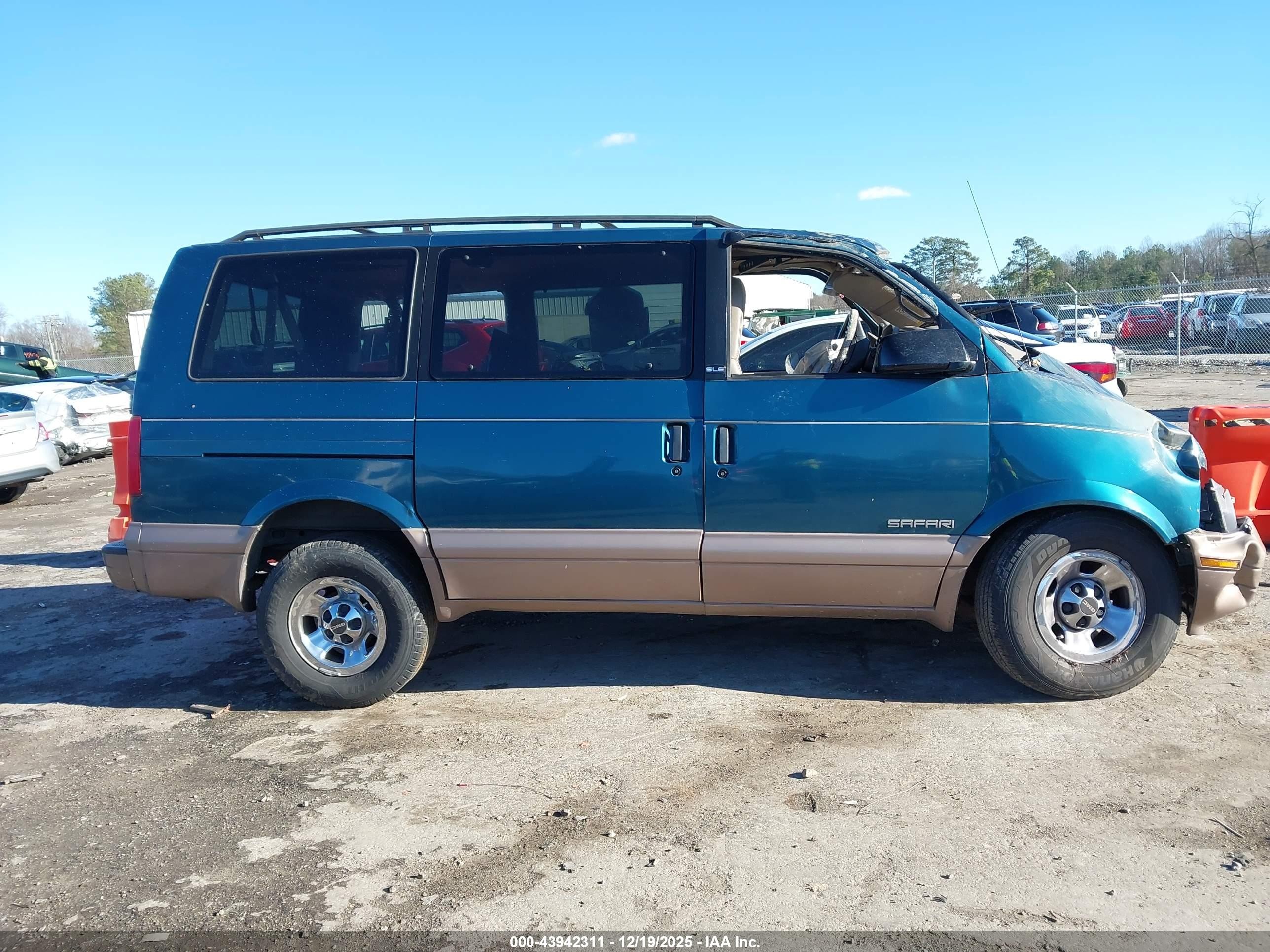 1998 Gmc Safari Sle Green vin: 1GKDM19W5WB526614
