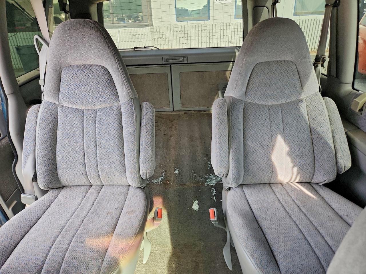 1996 Gmc Safari Xt Blue vin: 1GKDM19W8TB510967